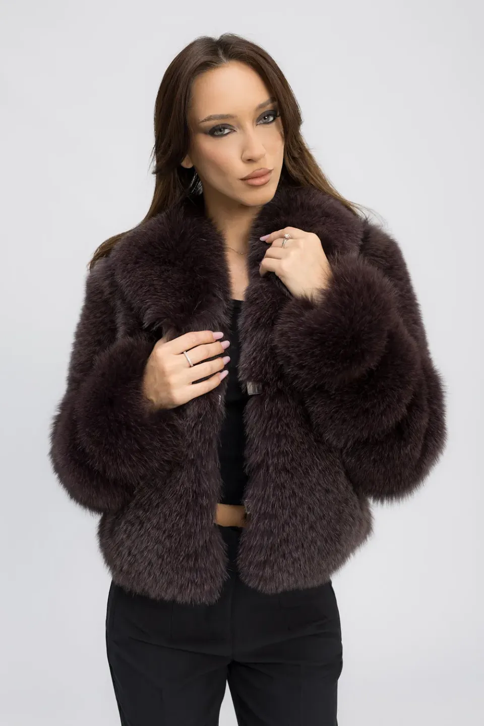 Mareus Cocoa Plum 472 haină vulpe polară