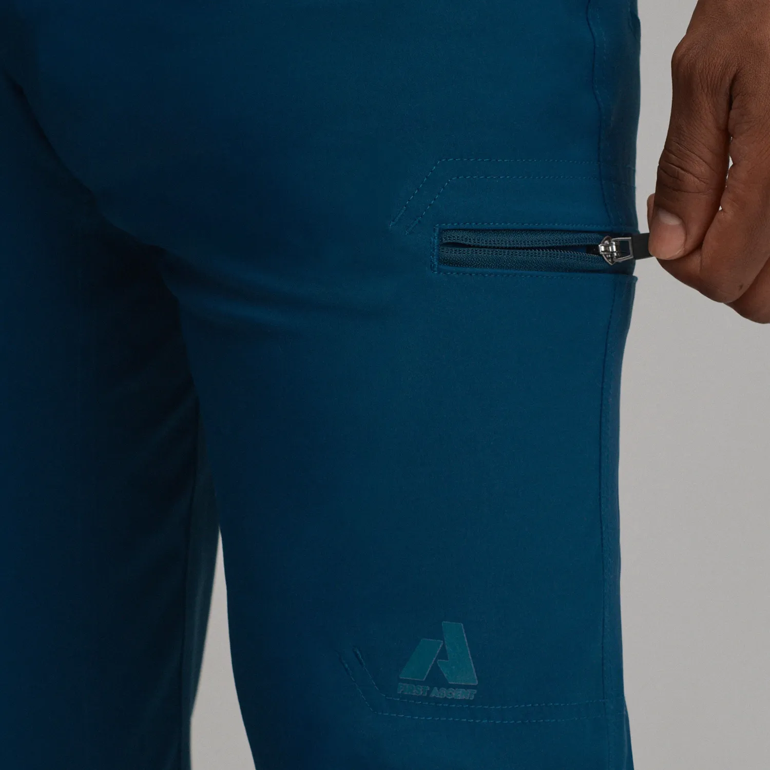 Eddie Bauer Guide Pro 2.0 pantaloni bărbați Light Khaki