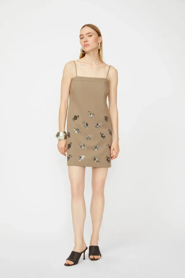 Isabelle Blanche rochie bretele taupe paiete scurta