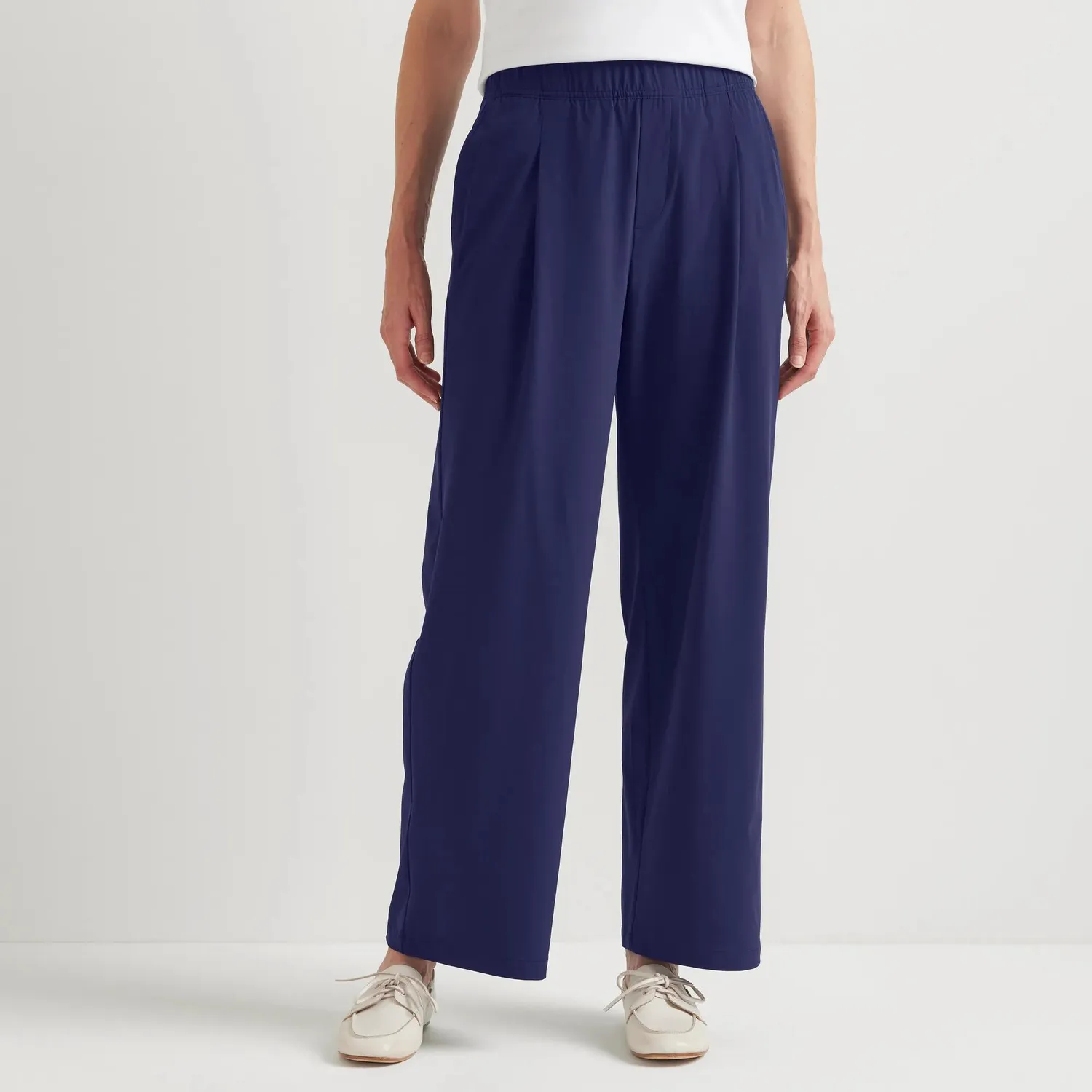 Eddie Bauer Departure pantaloni damă evazați talie înaltă negri