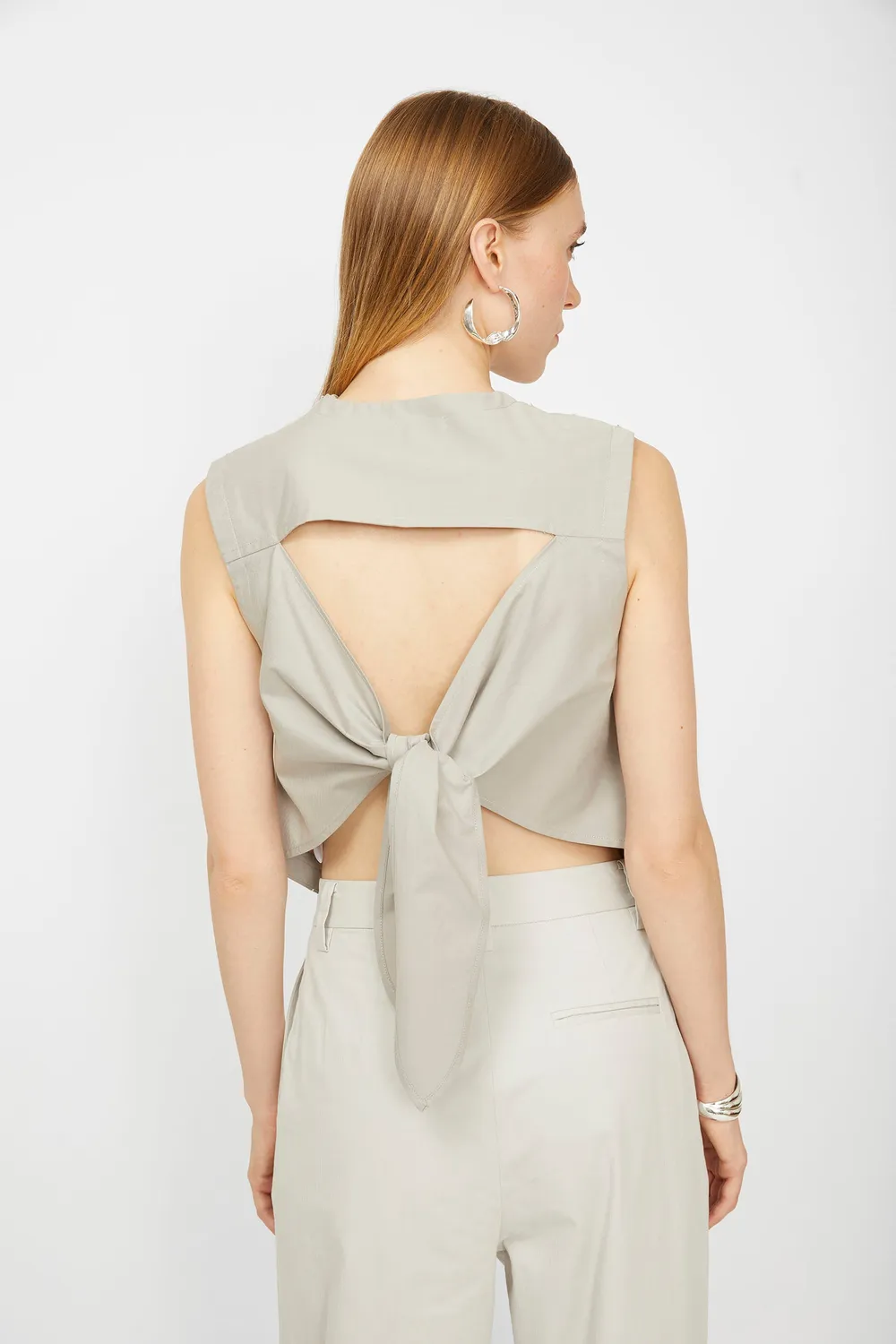 Isabelle Blanche top bumbac ciment S cu broderie paiete