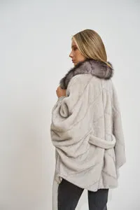 Mareus 681 capă alcantara gri argintiu cu vulpe