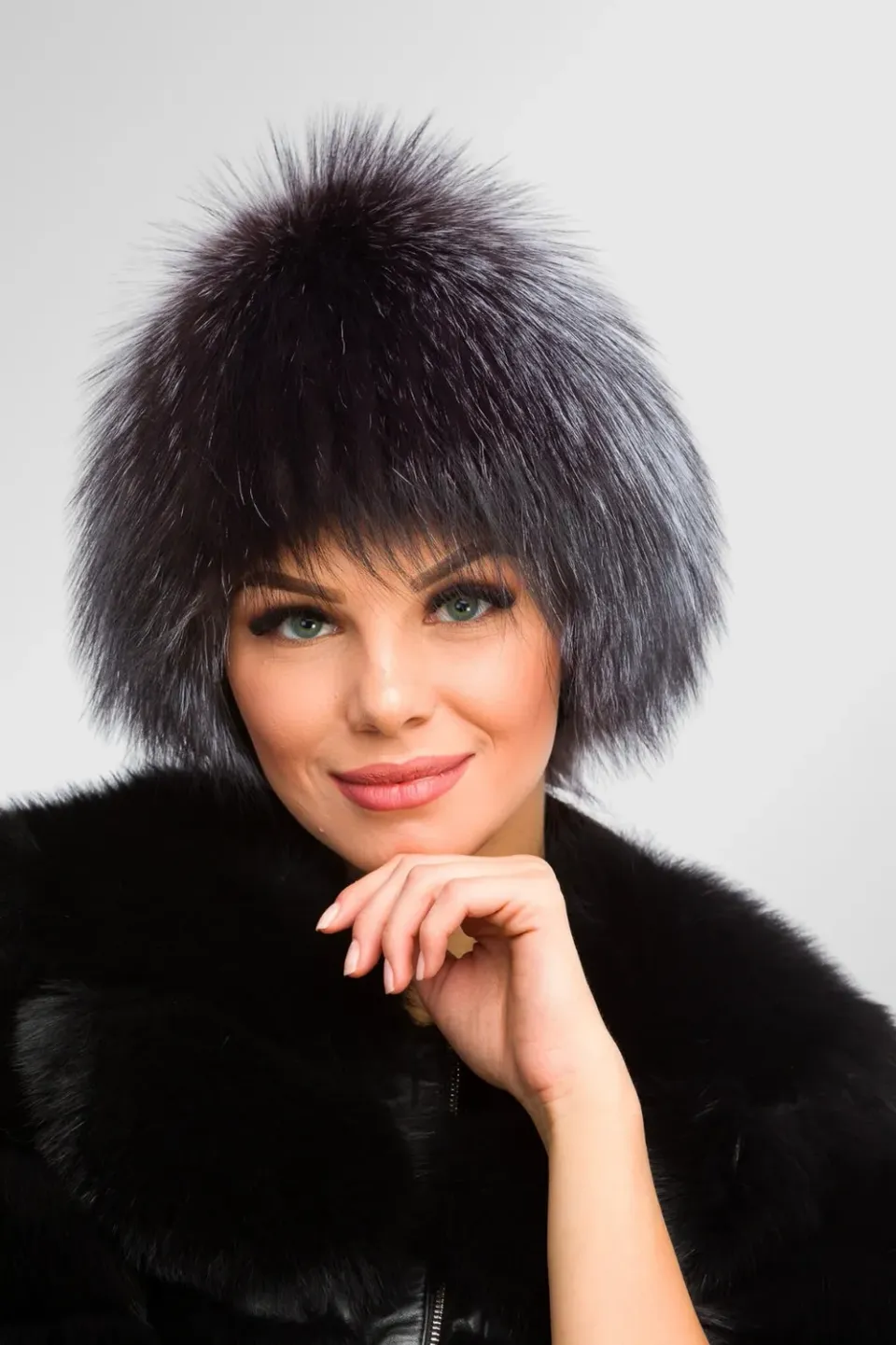 Mareus 84 căciulă blană vulpe Grey Frost damă