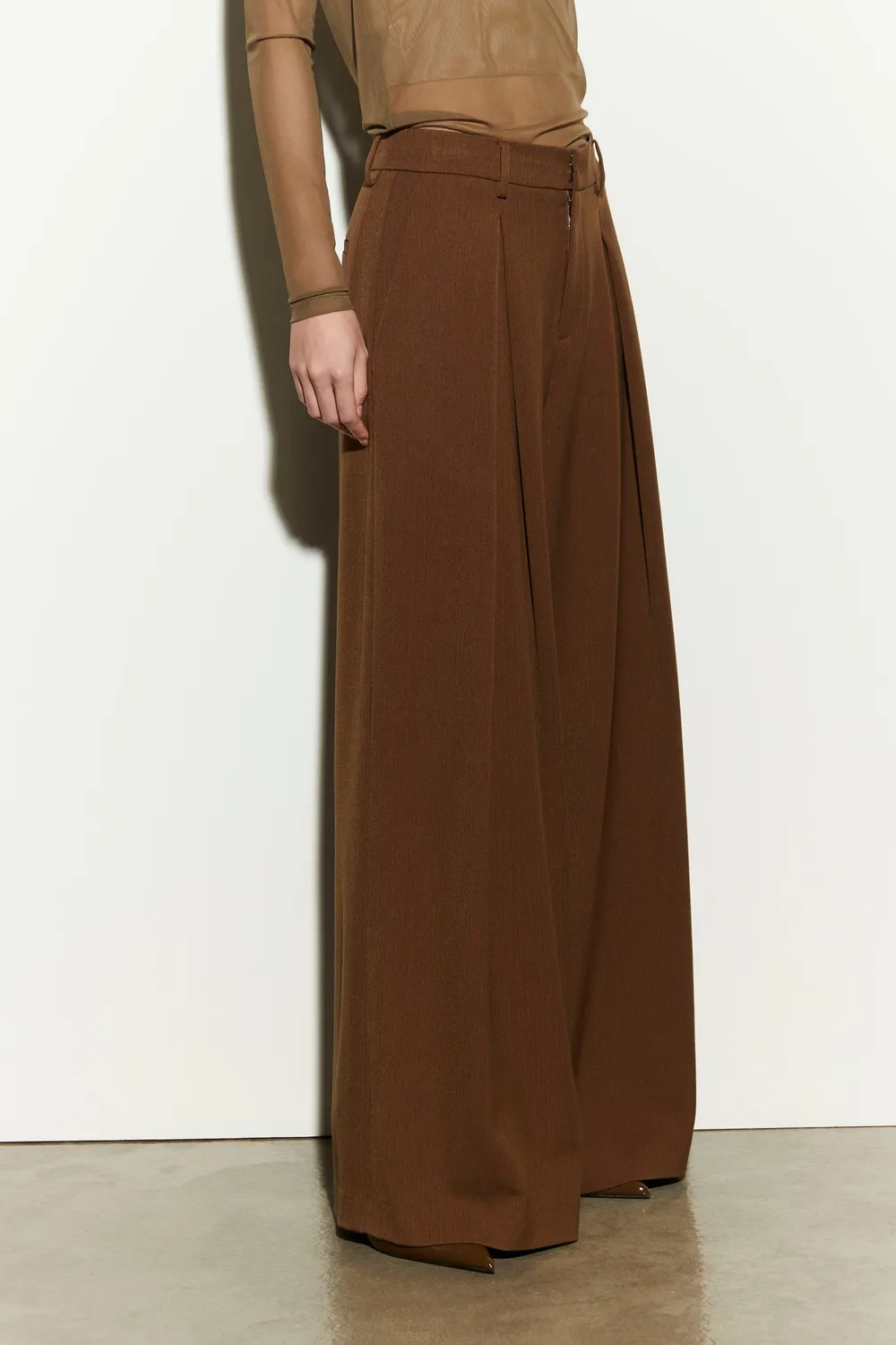 Isabelle Blanche pantaloni largi dark earth L