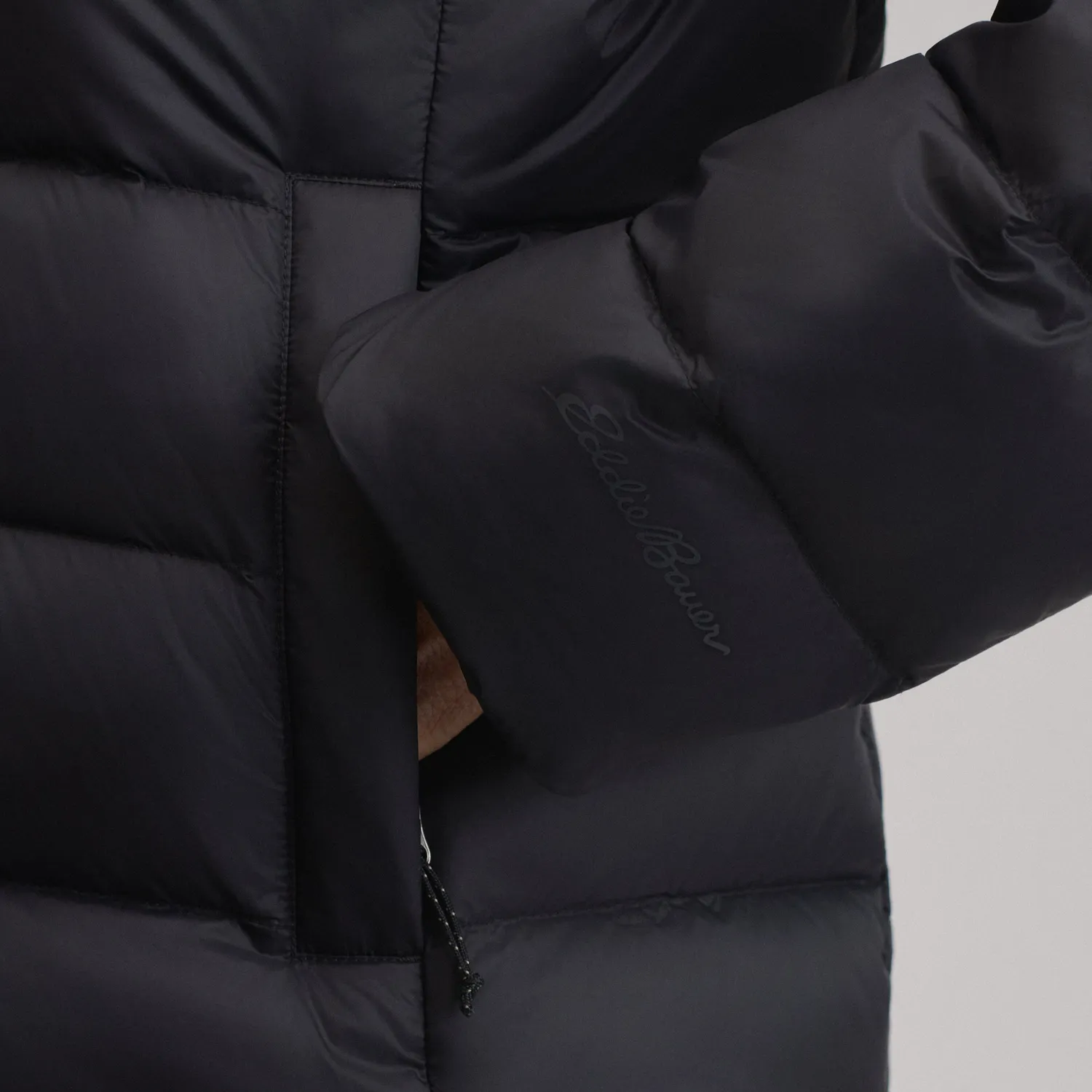 Eddie Bauer CirrusLite geacă puf damă neagră cu glugă
