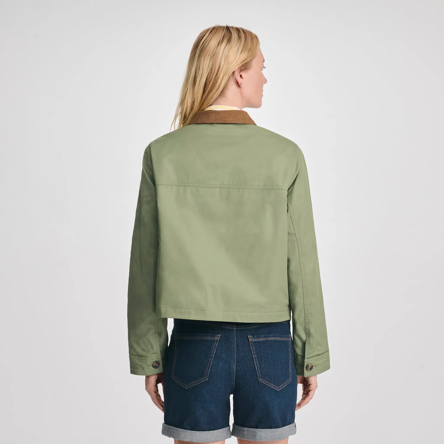 Eddie Bauer Lark Cropped Barn jacheta dama Tan scurta