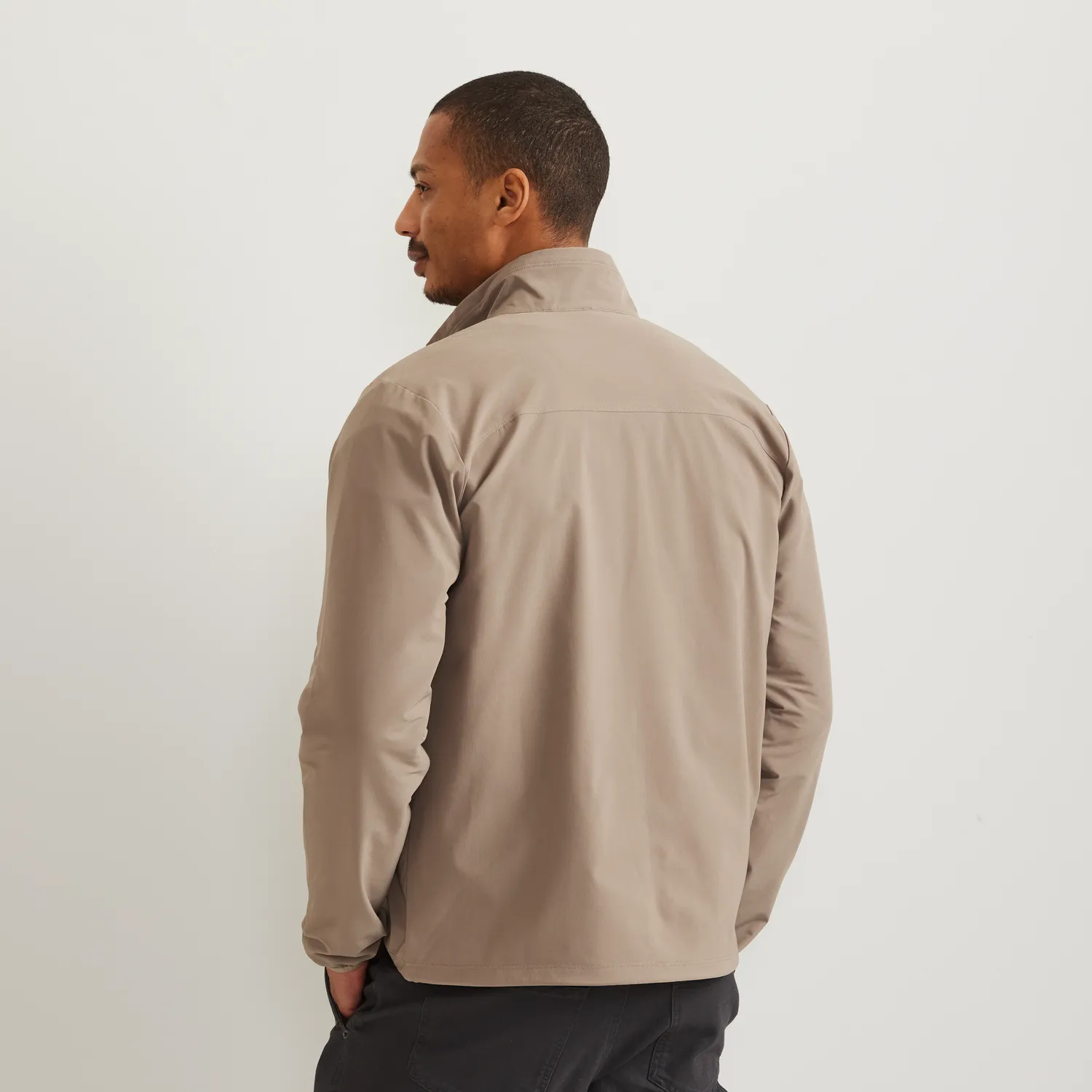 Eddie Bauer Stratify geaca softshell Cabernet impermeabila