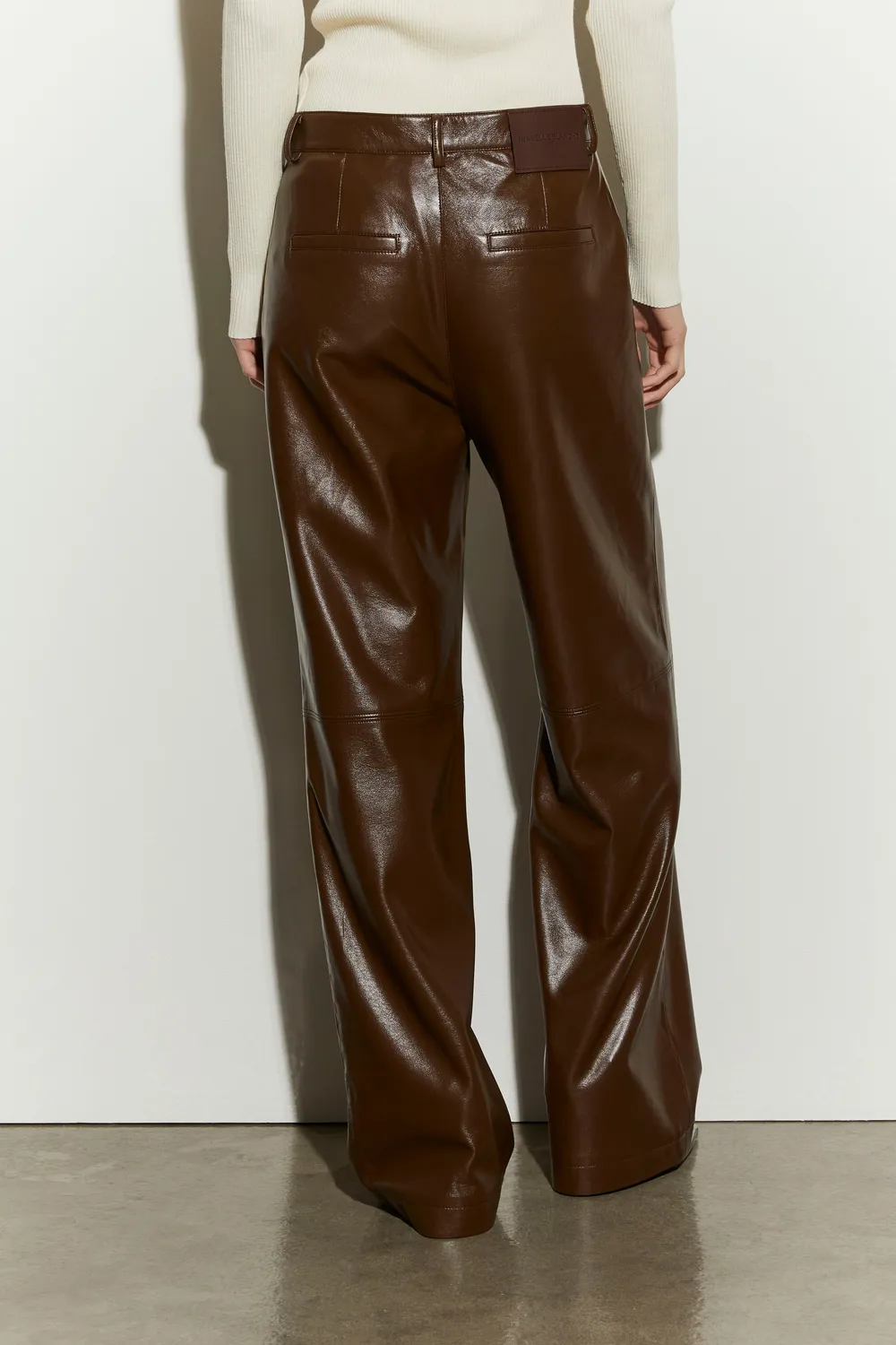 Isabelle Blanche pantaloni piele ecologica negri regular