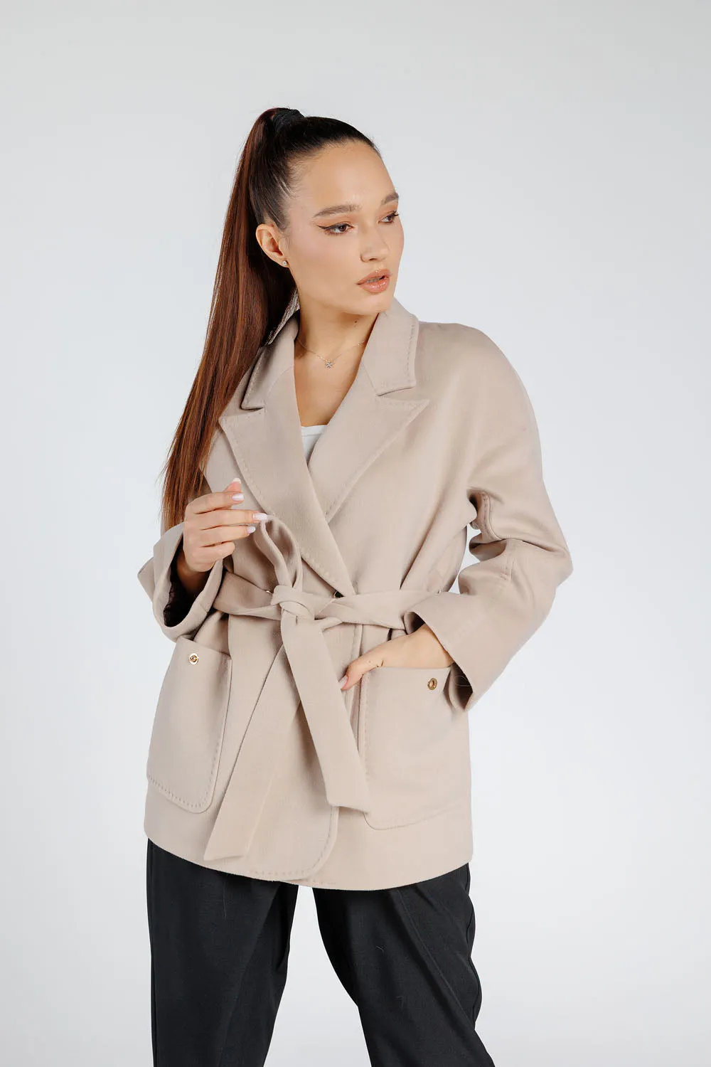 Mareus Fabrica de Blanuri Pearl 368 palton casmir cu cordon