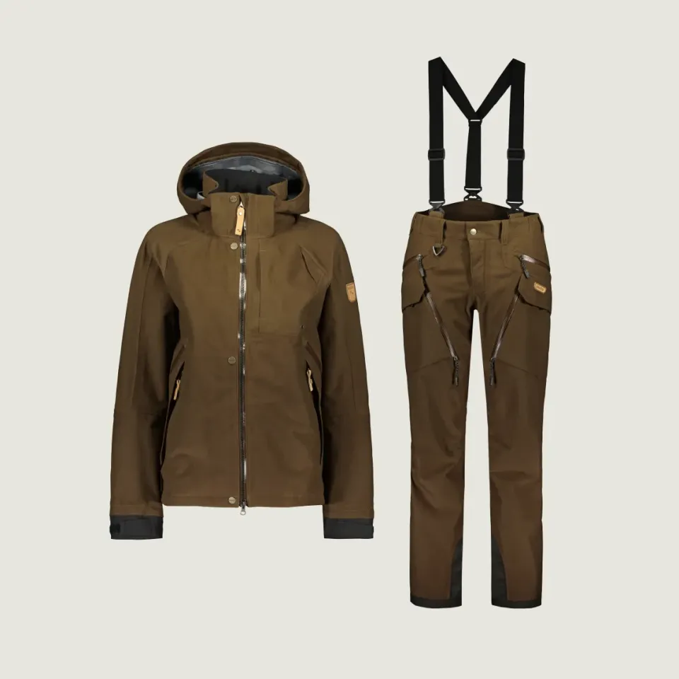 Sasta Mehto Pro costum vânătoare damă