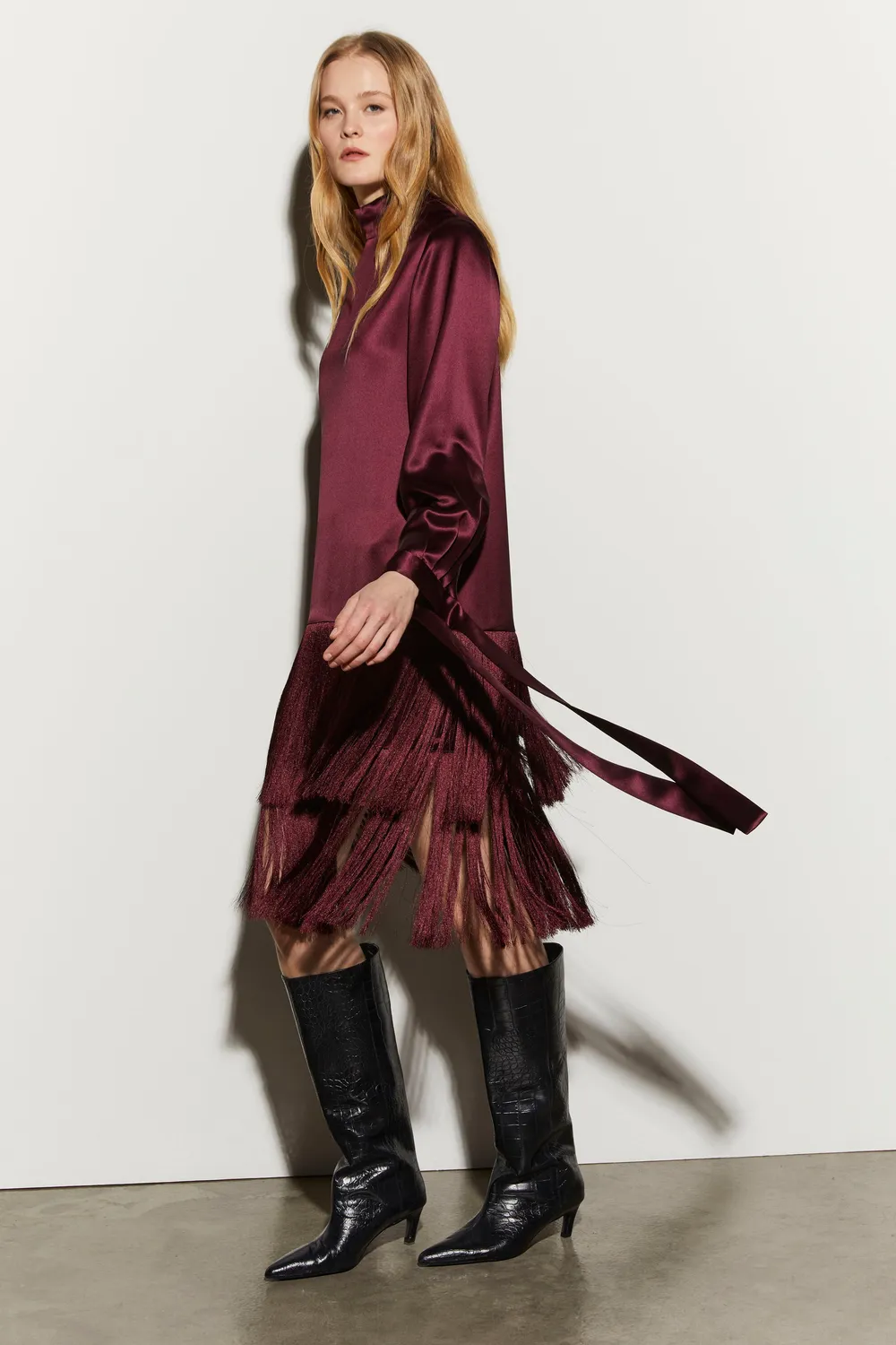 Isabelle Blanche rochie cu franjuri burgundy poliester