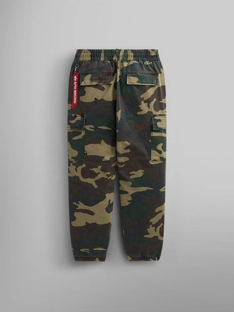 Alpha Industries Cotton Jogger pantaloni camuflaj Woodland