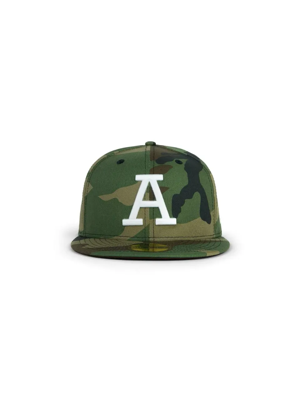 Alpha Industries 59Fifty Collegiate A șapcă camuflaj cozoroc