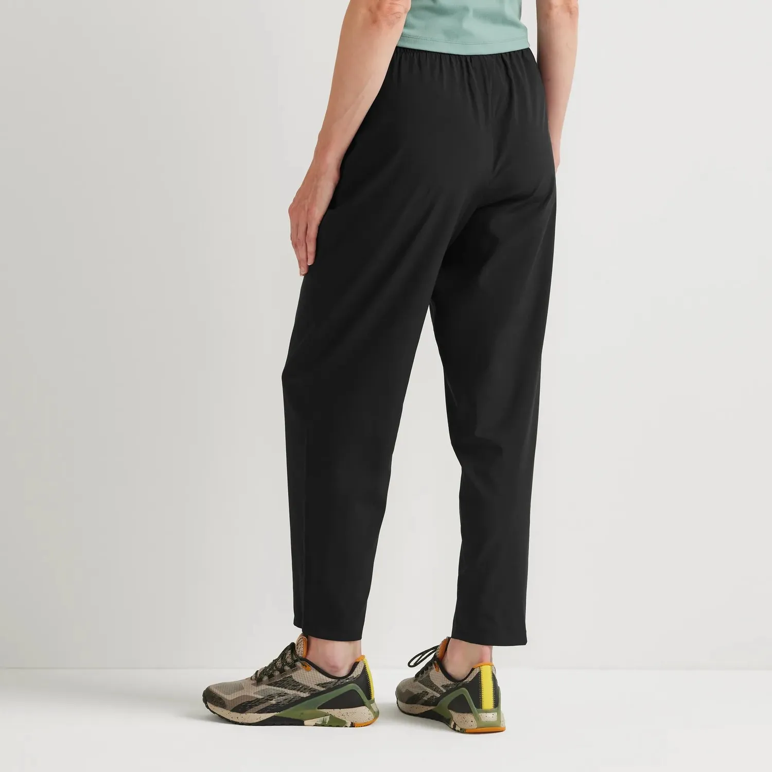 Eddie Bauer Departure Tie-Front pantaloni dama negri UPF 50+