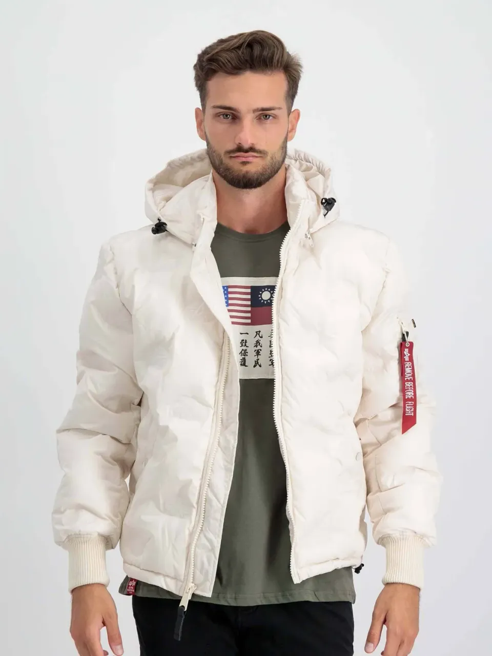 Alpha Industries Hooded Logo geaca puf alba cu gluga