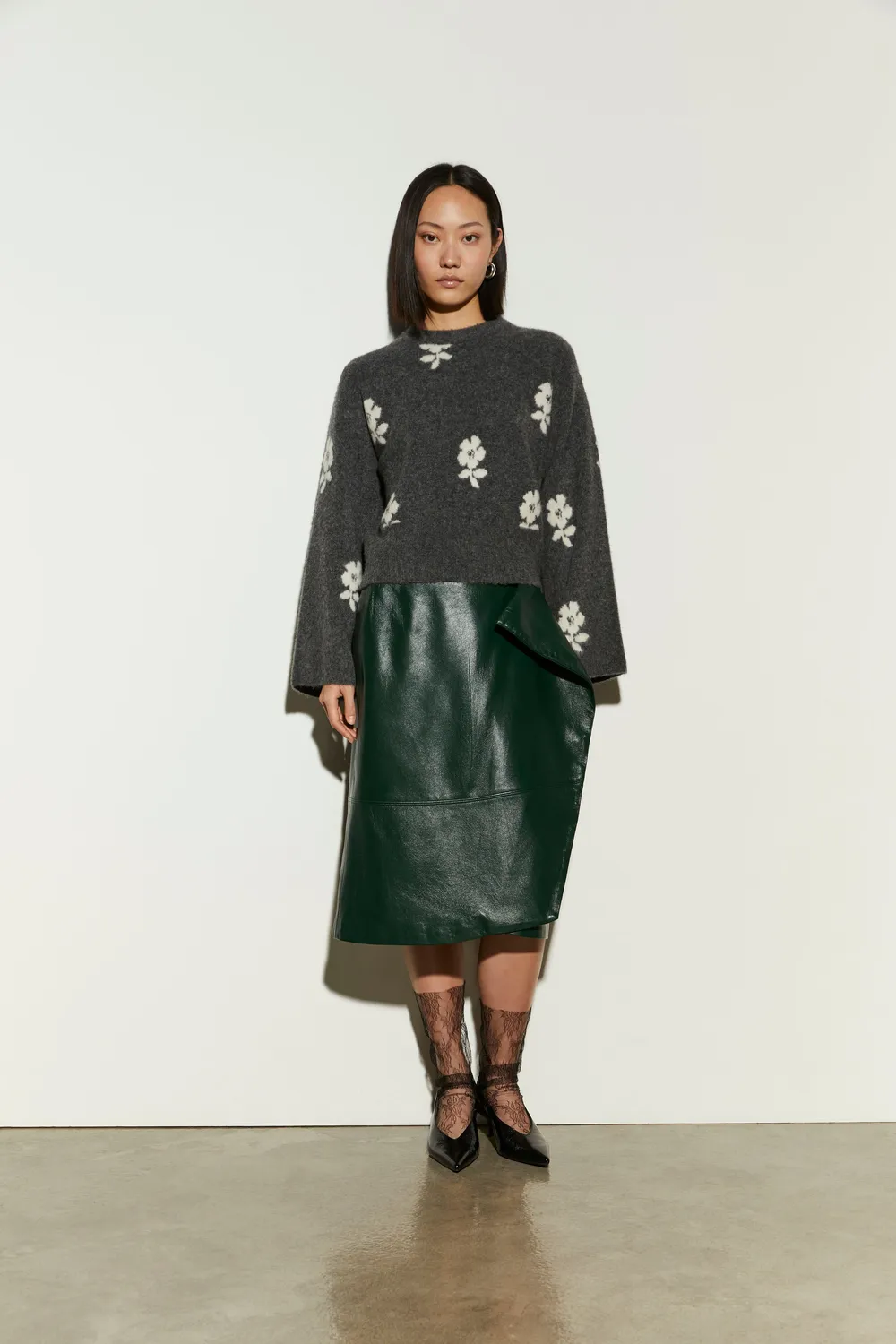 Isabelle Blanche Sweater pulover antracit M lana yak