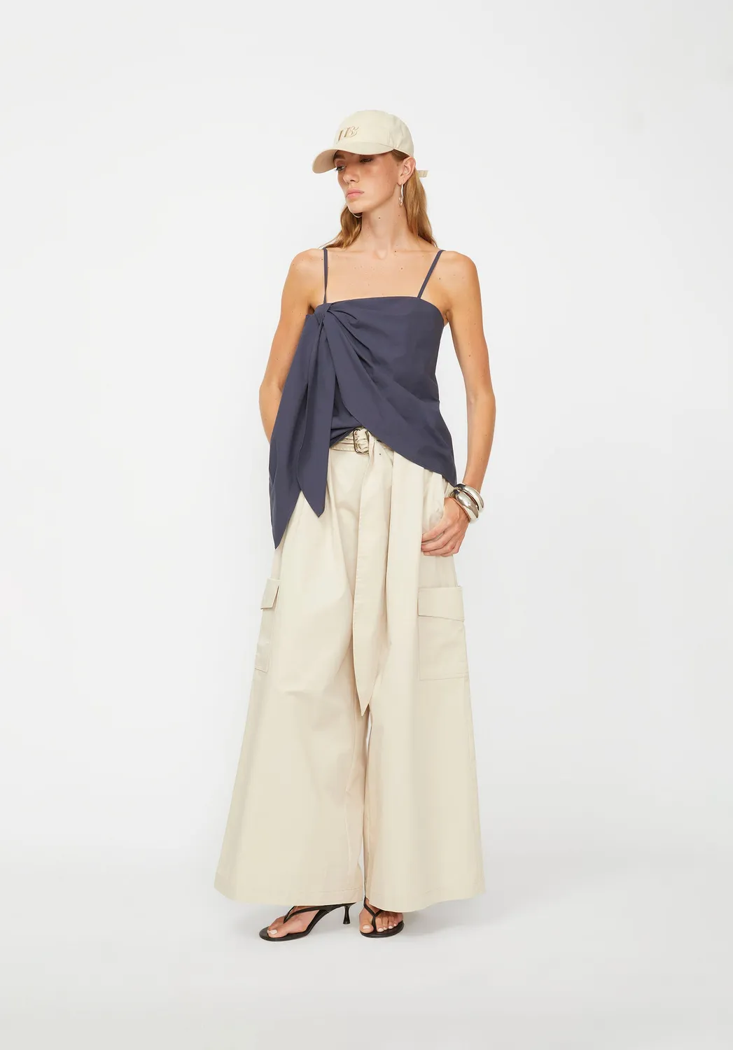 Isabelle Blanche top poplin bumbac bleumarin