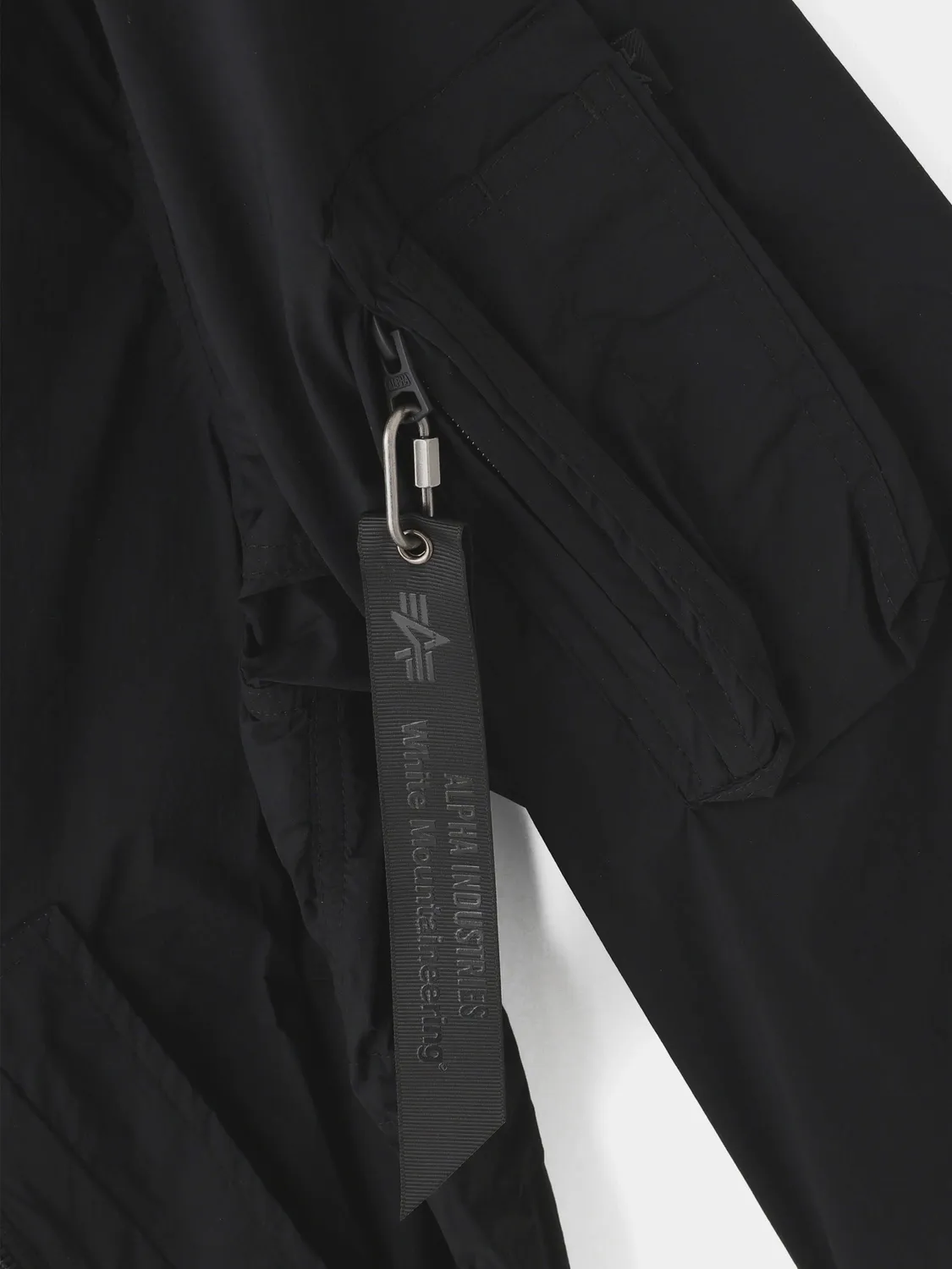Alpha Industries White Mountaineering M-59 parka negru rezistent apa