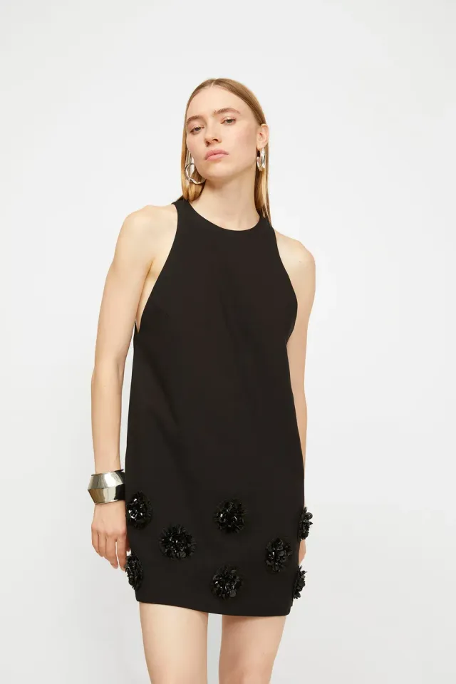 Isabelle Blanche rochie fara maneci neagra cu broderie