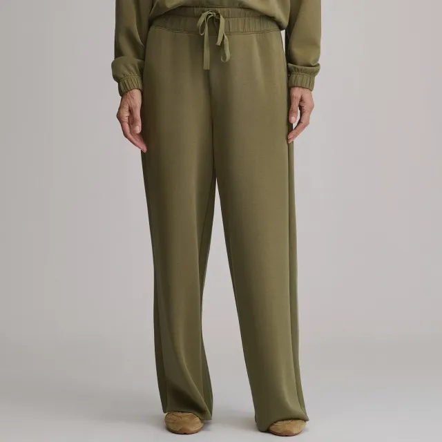 Eddie Bauer Luxe Soft pantaloni largi Wine Berry