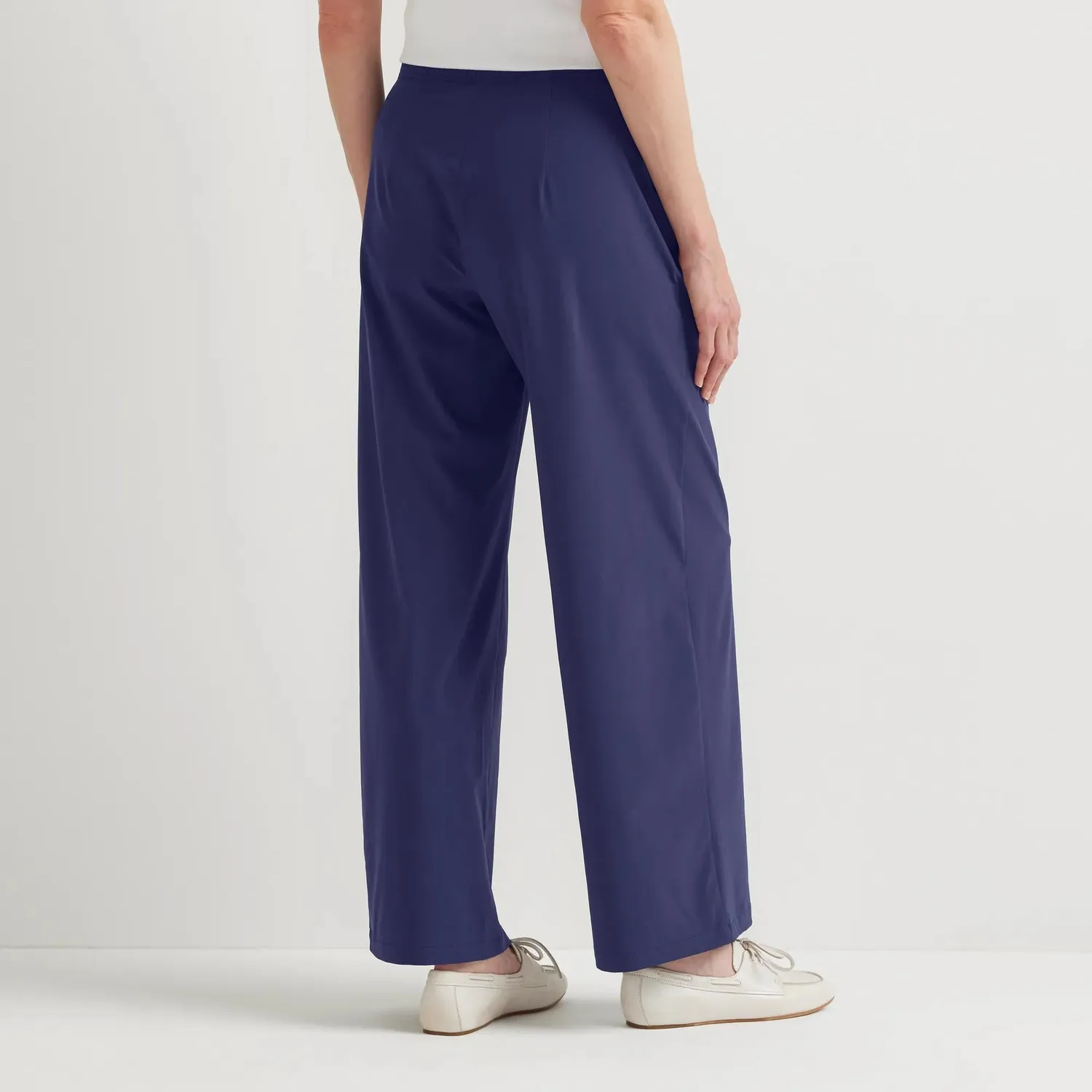 Eddie Bauer Departure pantaloni damă evazați talie înaltă negri