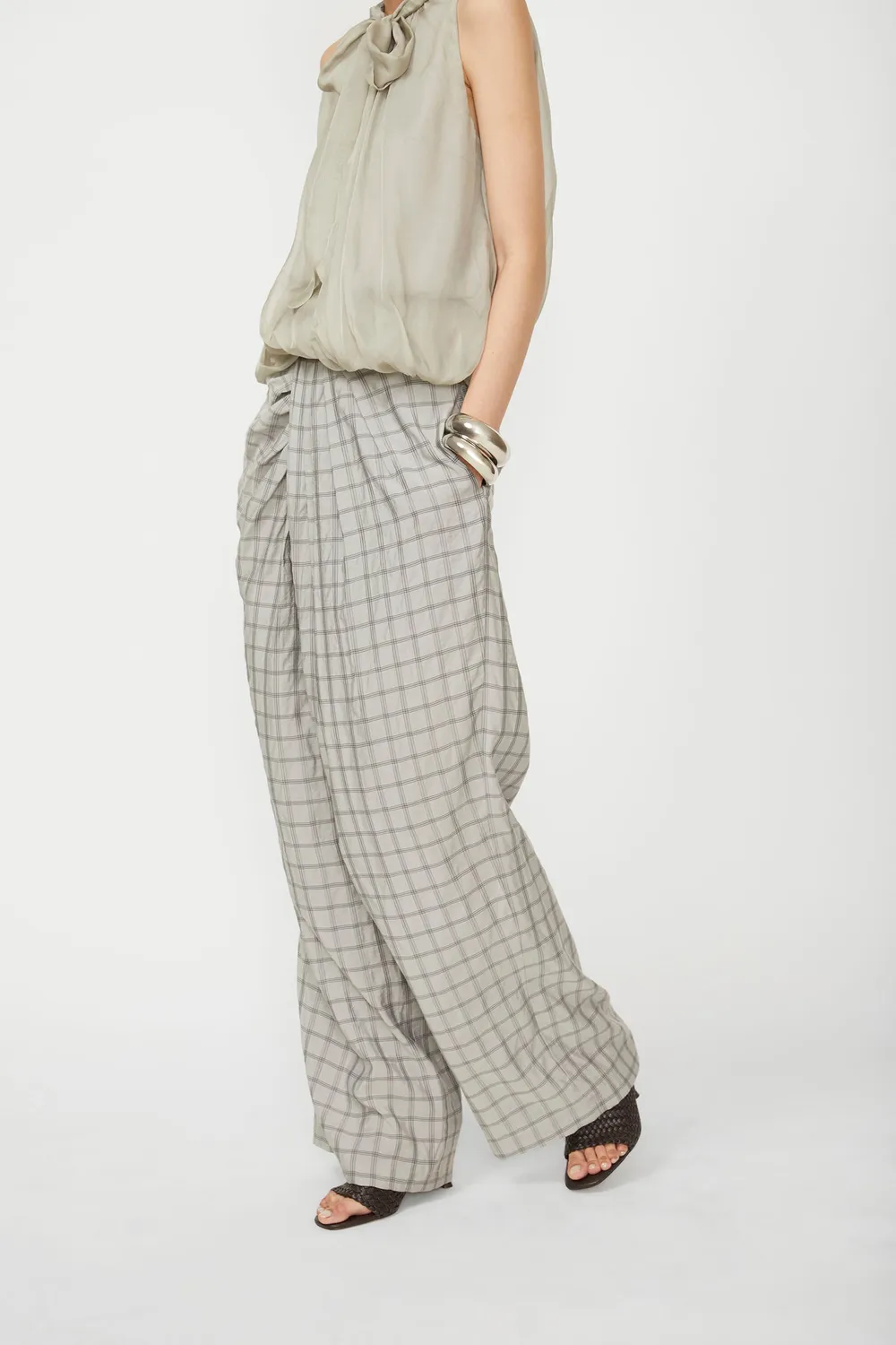 Isabelle Blanche pantaloni carouri ciment