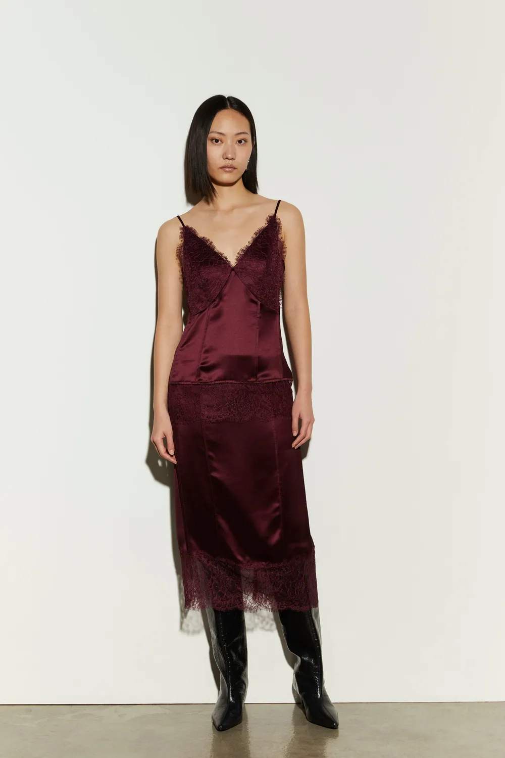 Isabelle Blanche Tops maiou satinat burgundy dantelă