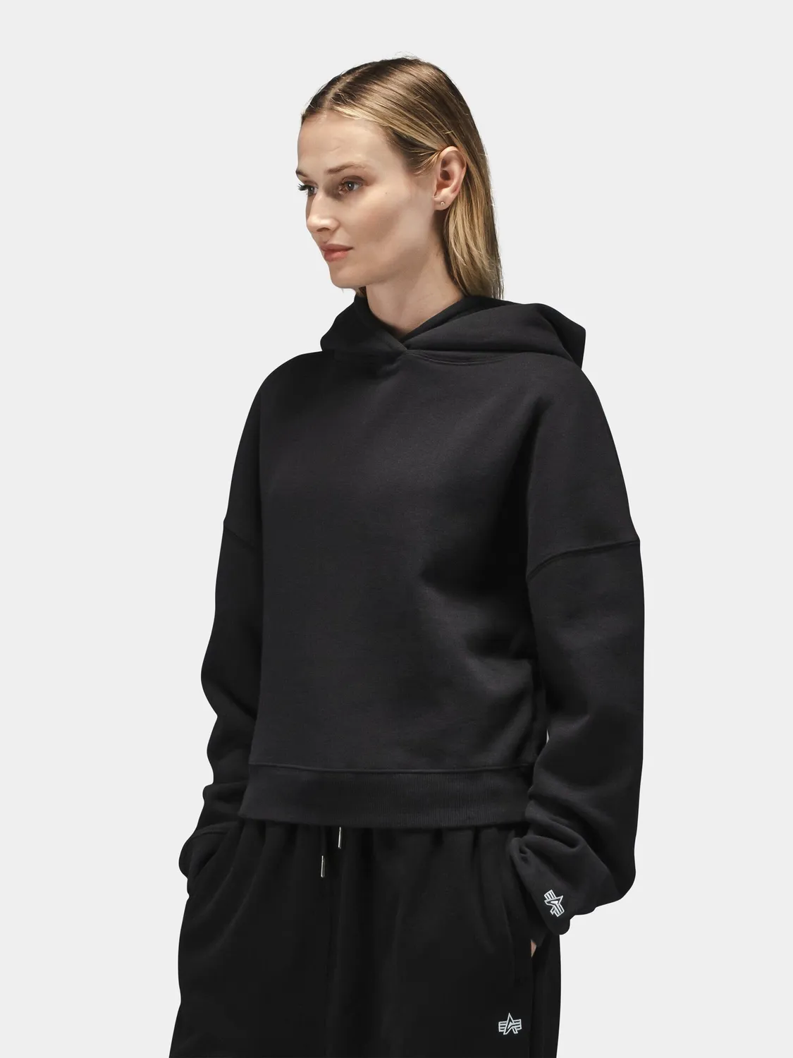 Alpha Industries Essential hanorac cropped dama negru