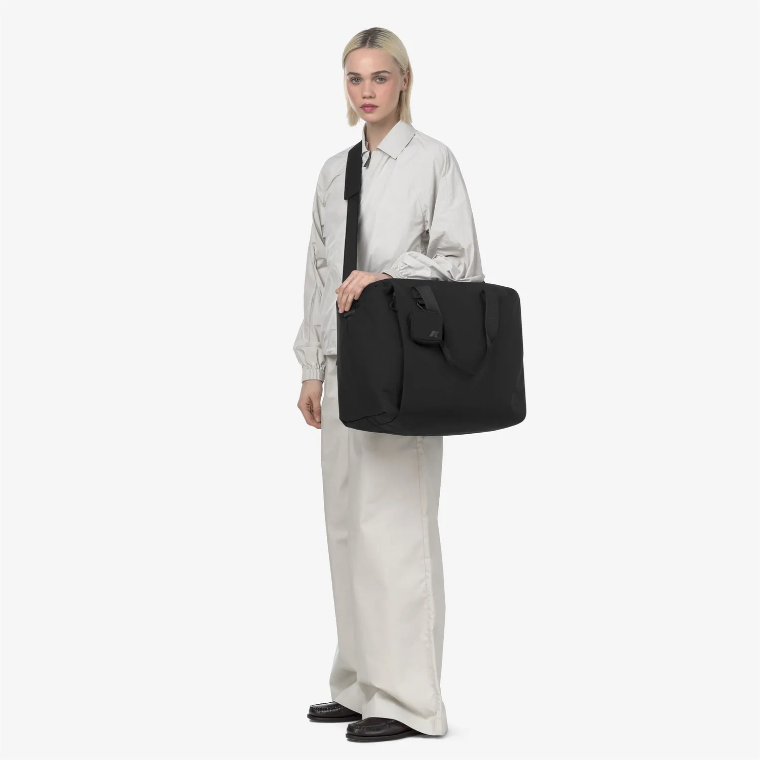 K-Way Sirius geanta voiaj neagra Black Pure 43 cm