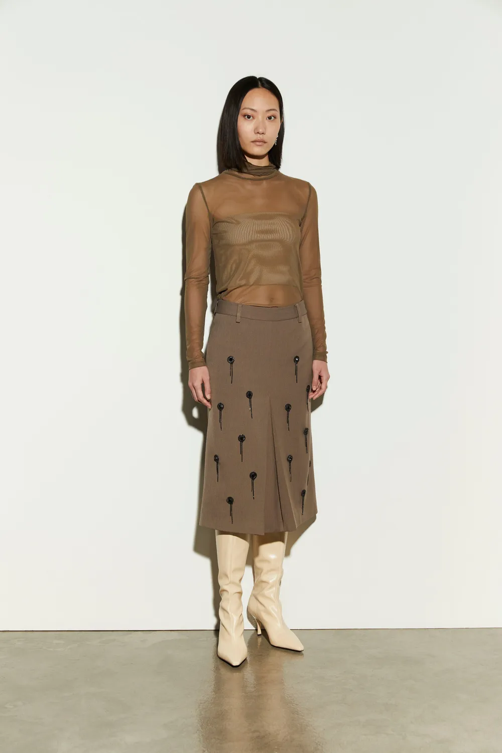 Isabelle Blanche fusta midi dune strasuri