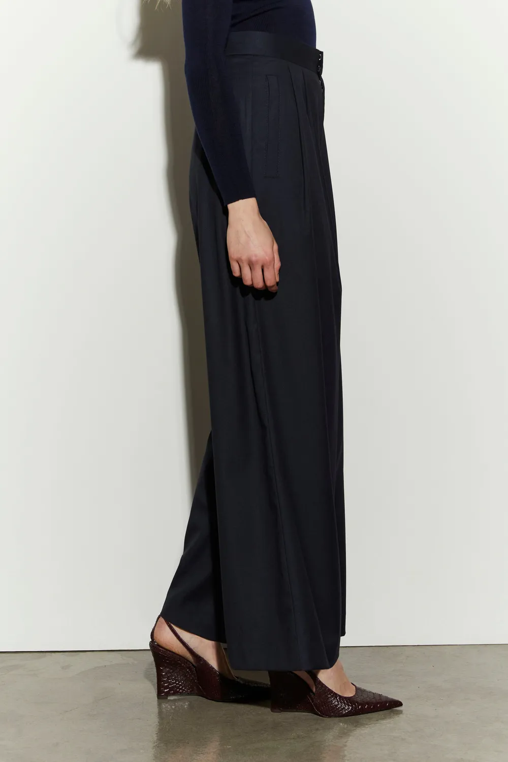 Isabelle Blanche pantaloni largi blue nights M pliuri lână