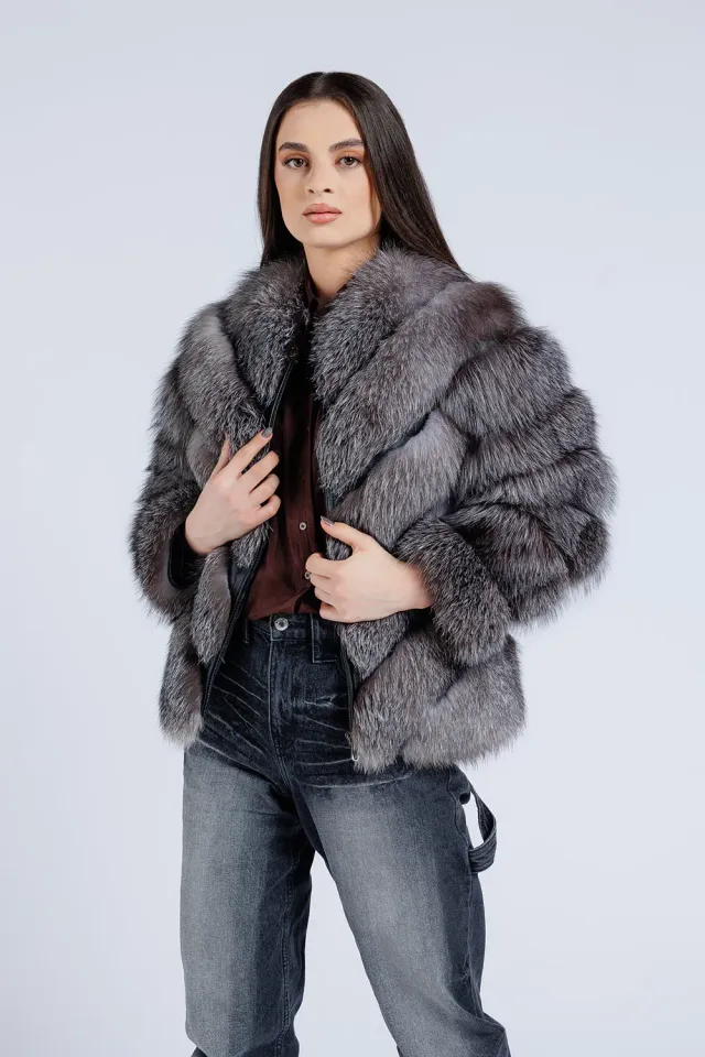 Mareus Grey Frost 273 haina blana vulpe dama gri scurta