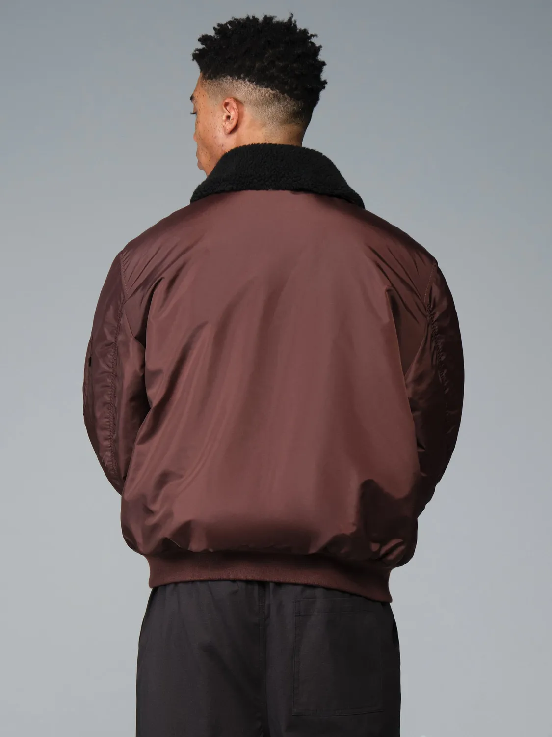 Alpha Industries CWU 45/P geaca bomber neagra Sherpa