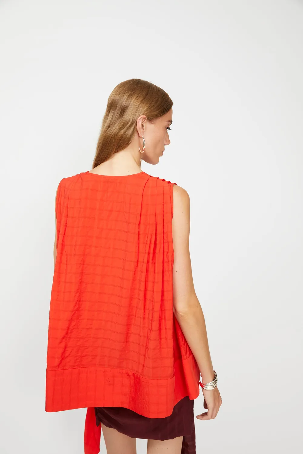 Isabelle Blanche top tangerine in carouri cu nod vascoza