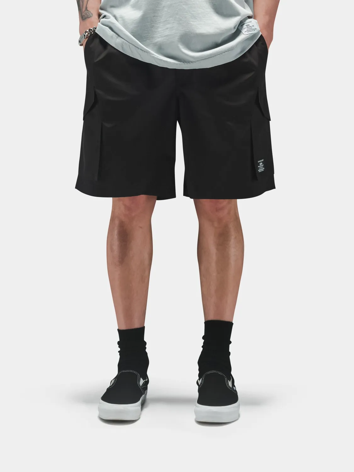 Alpha Industries CWU 36/P pantaloni scurti negri cargo