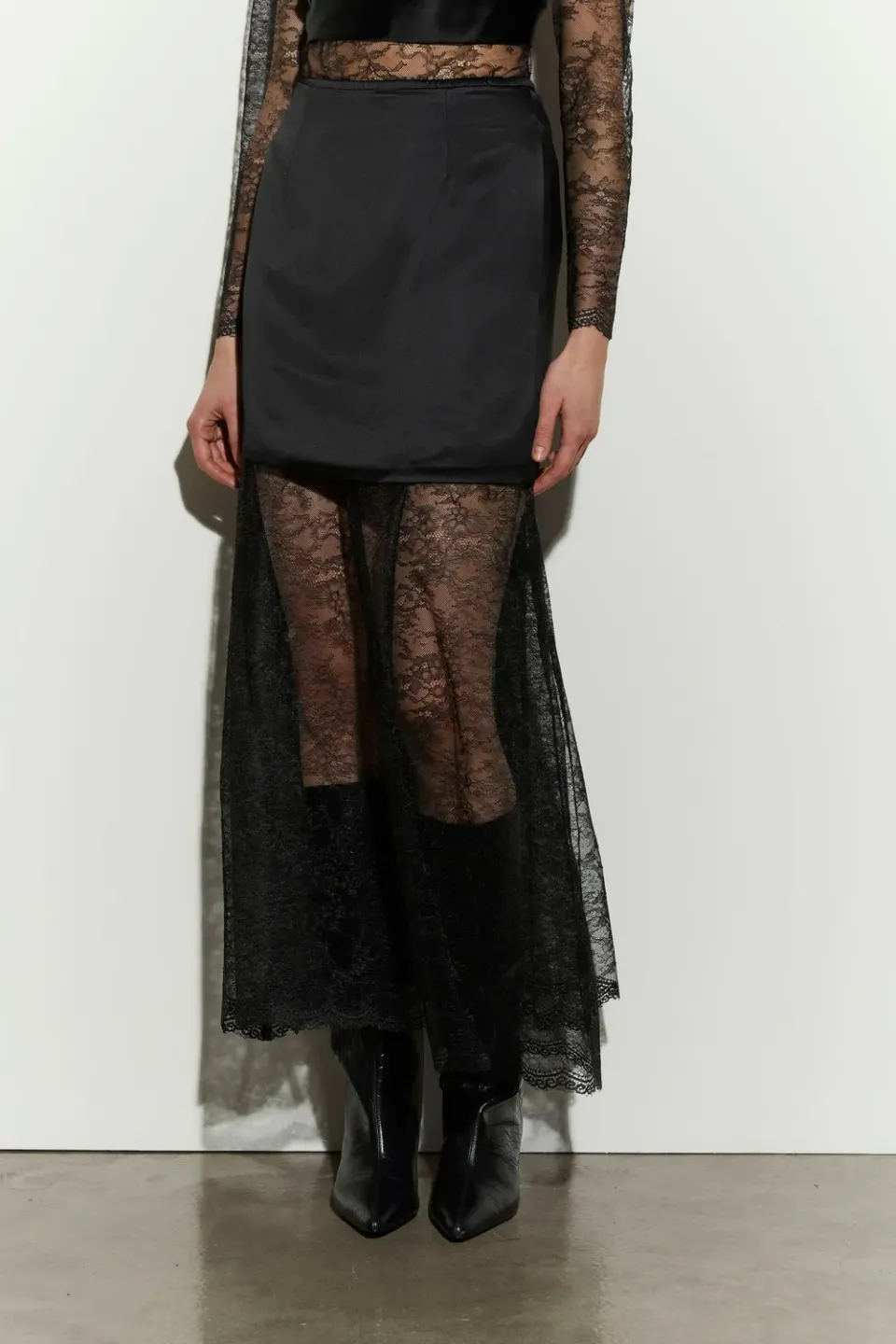 Isabelle Blanche Skirt fustă lungă neagră dantelă
