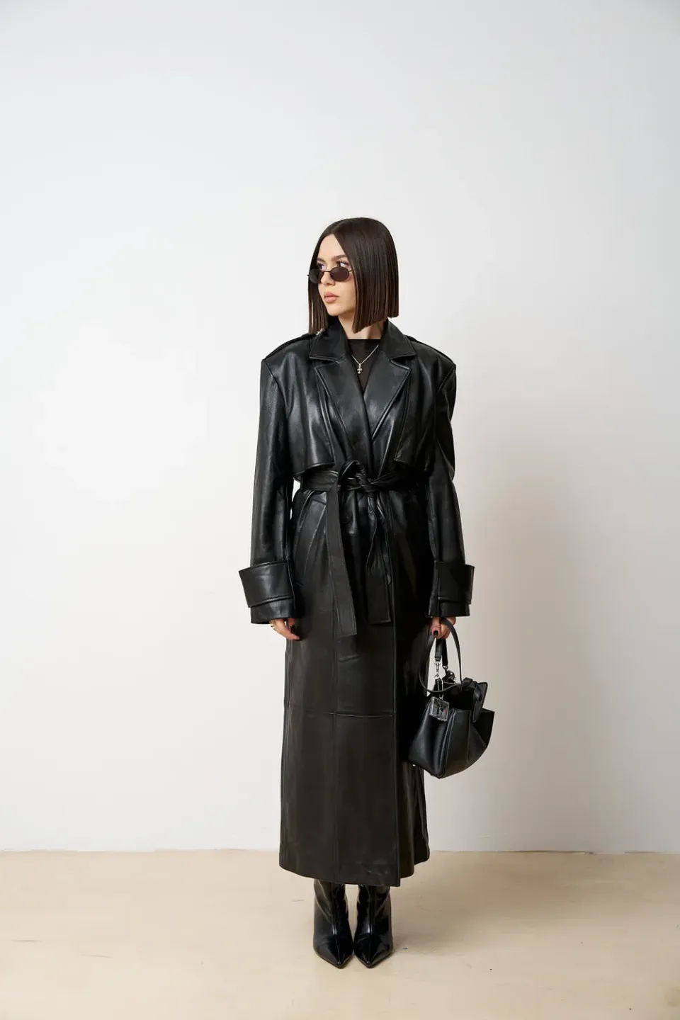 Mareus Cordon 525 palton piele damă negru mat lung