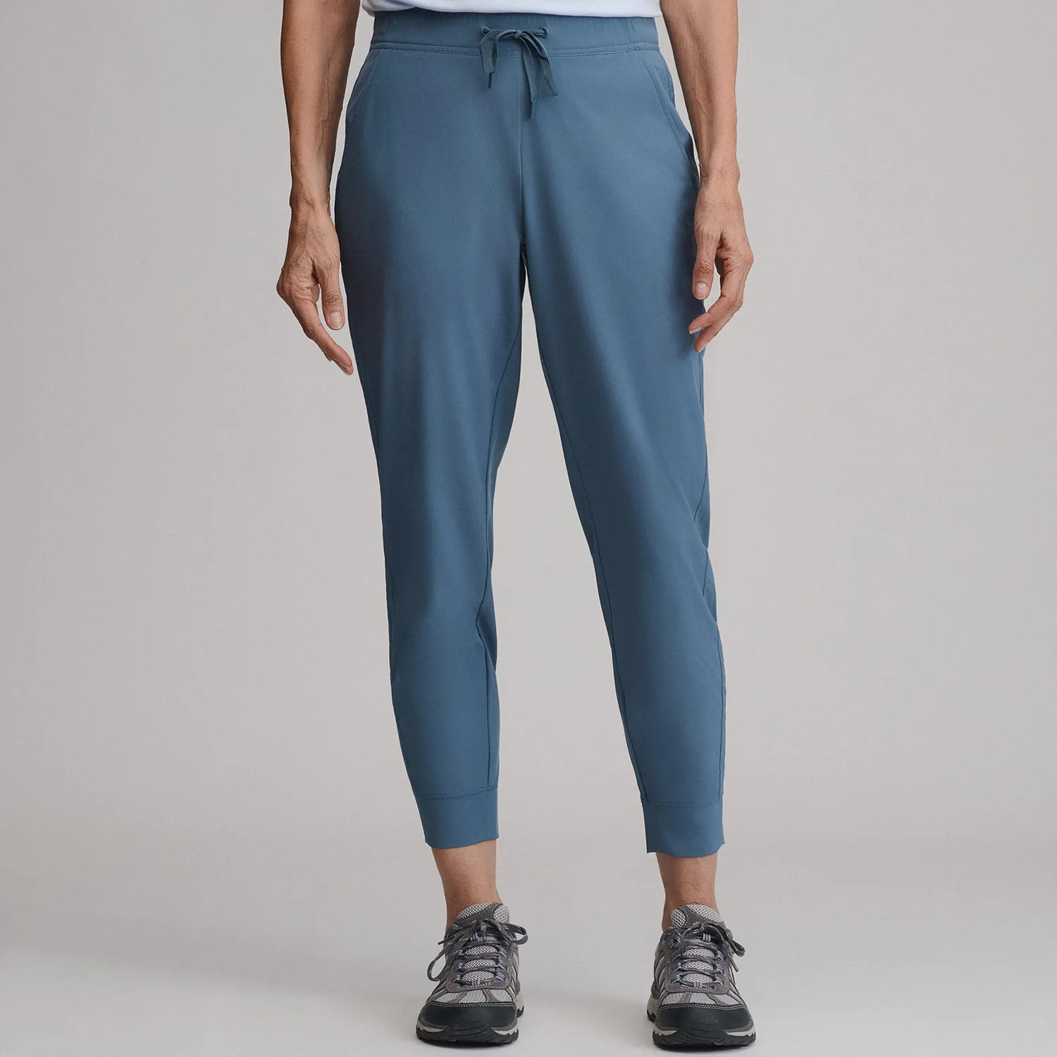 Eddie Bauer Departure Stretch Mid-Rise Joggers pantaloni dama negri elastici