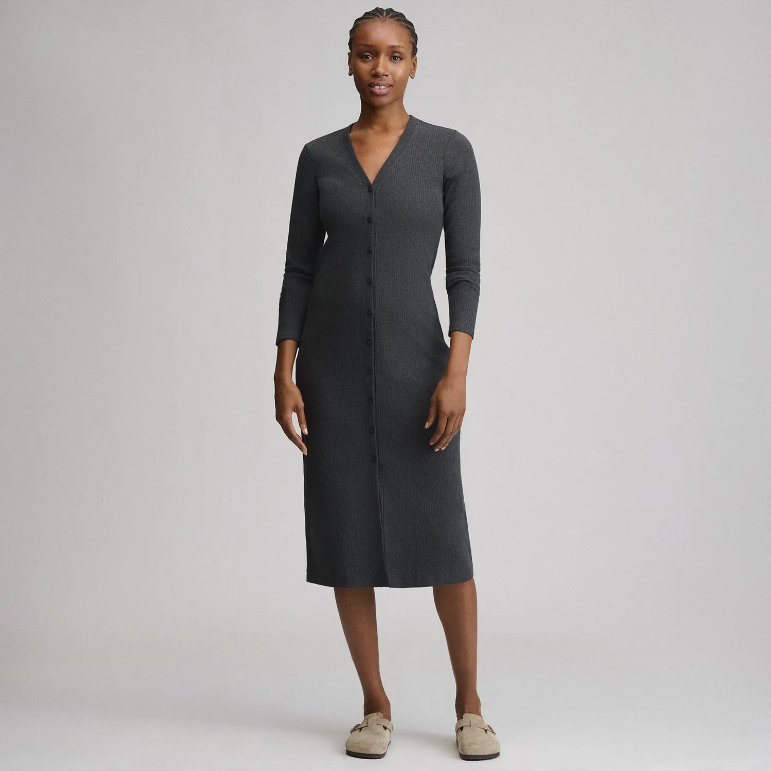 Eddie Bauer Long-Sleeve Button Front Ribbed Knit rochie midi Charcoal calduroasa