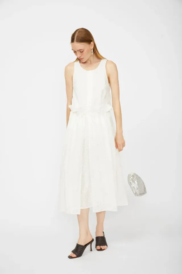 Isabelle Blanche rochie alba bumbac broderie