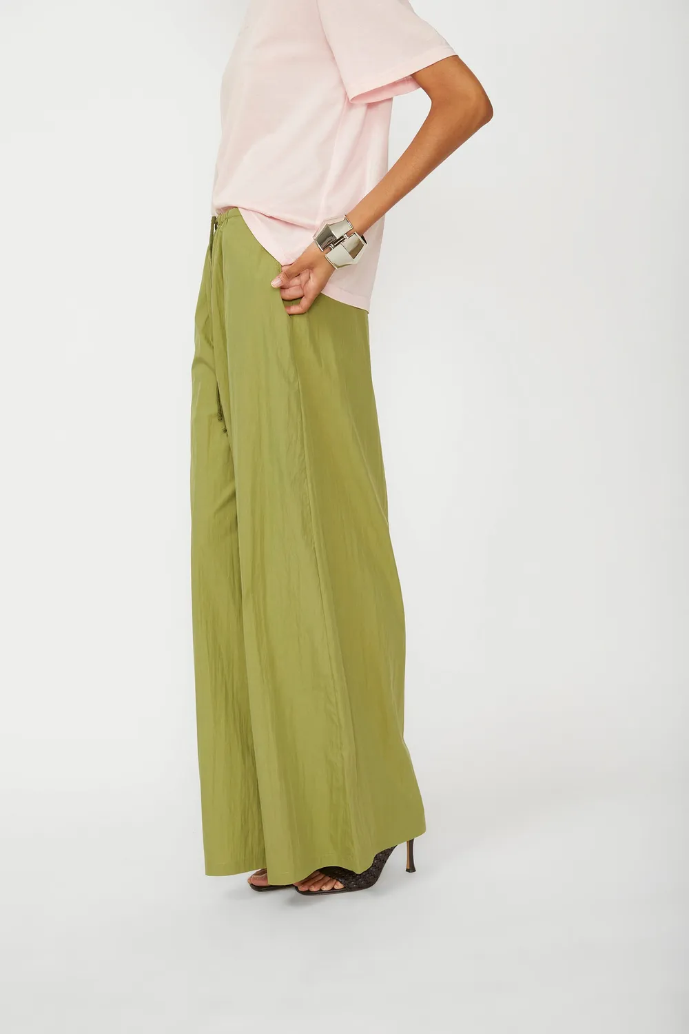 Isabelle Blanche pantaloni lungi verde tropical talie elastica
