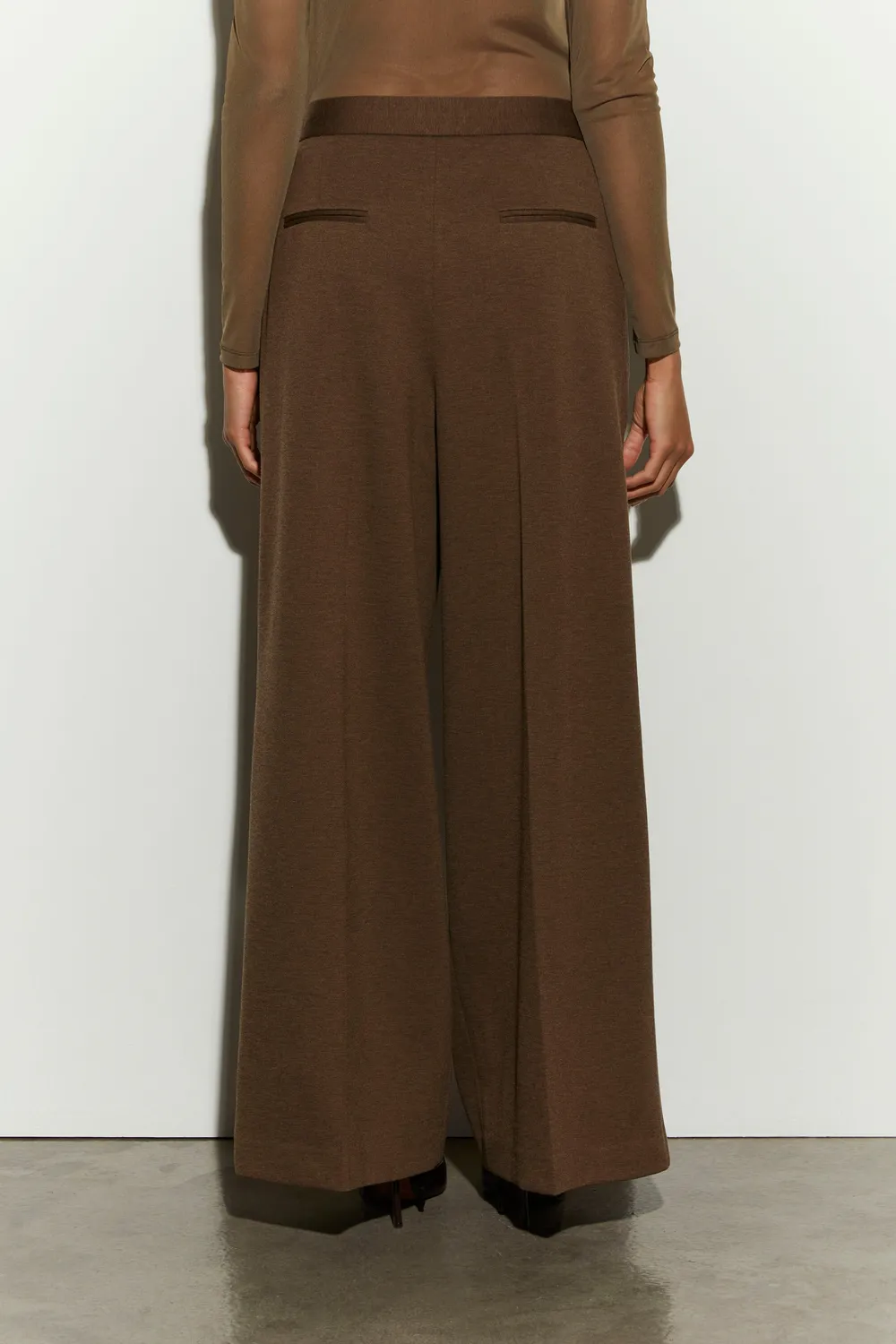 Isabelle Blanche pantaloni olive evazați cu lână
