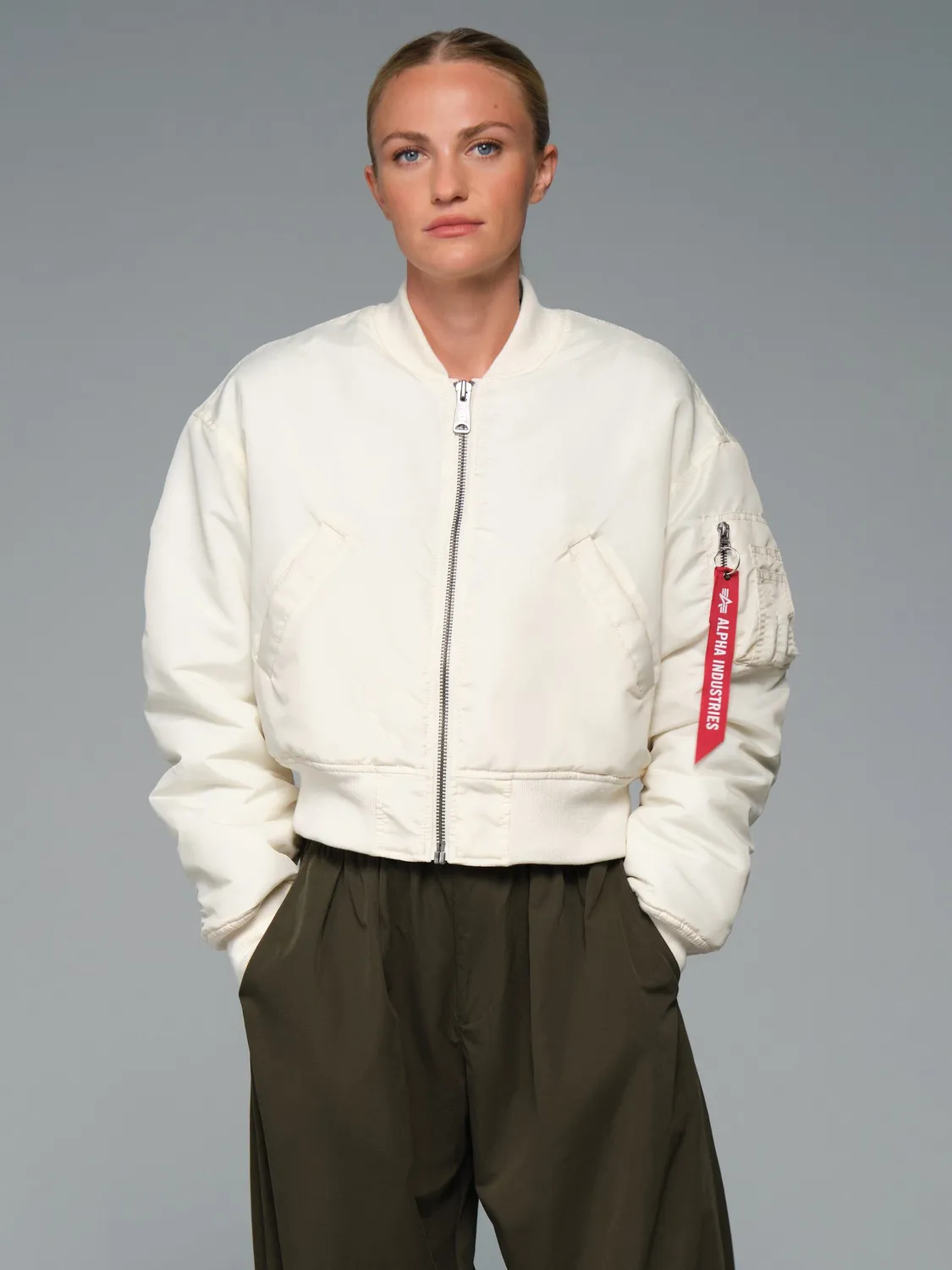 Alpha Industries MA-1 Cropped geacă bomber damă negru