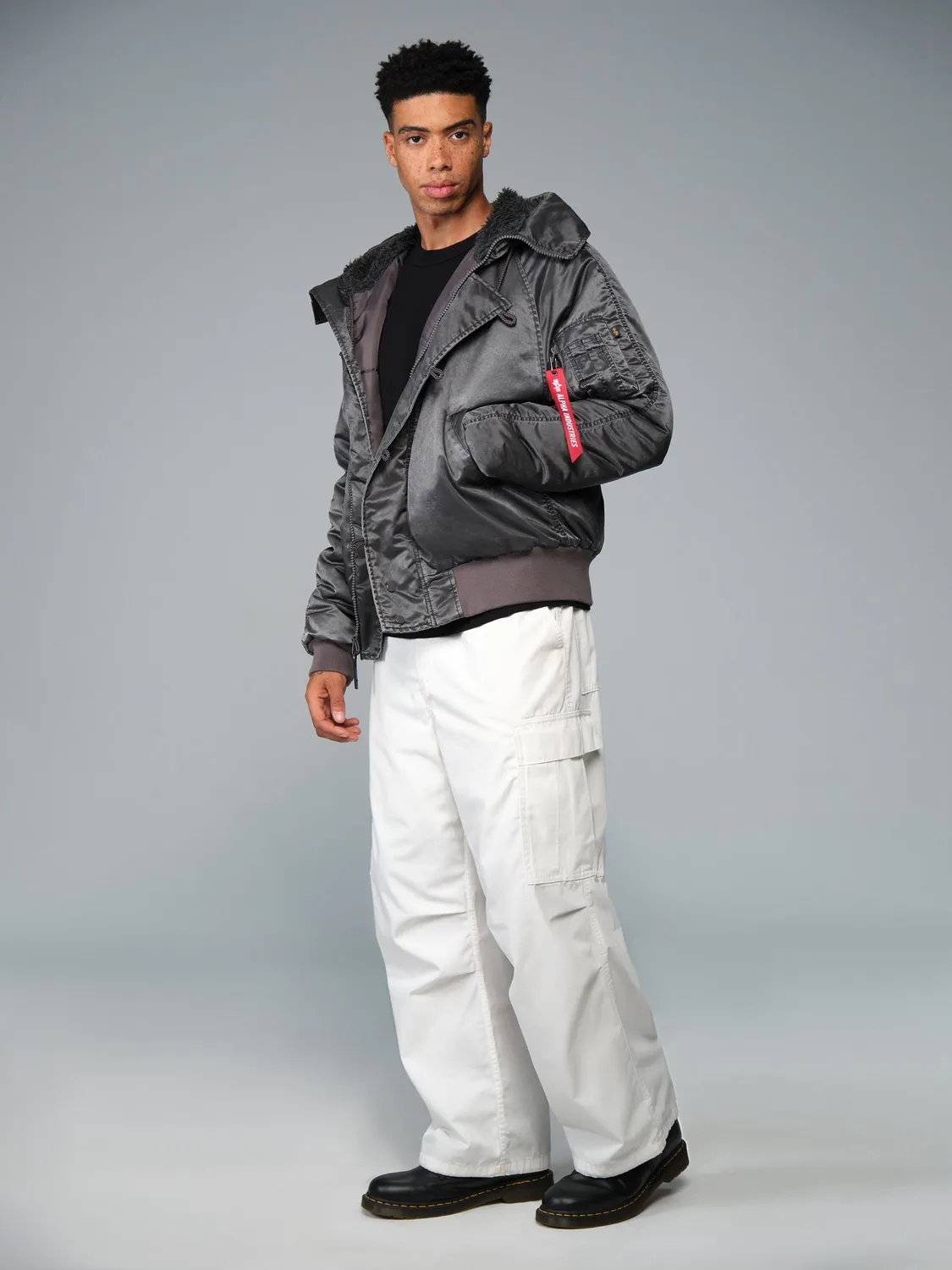 Alpha Industries N-2B Battlewash parcă neagră călduroasă