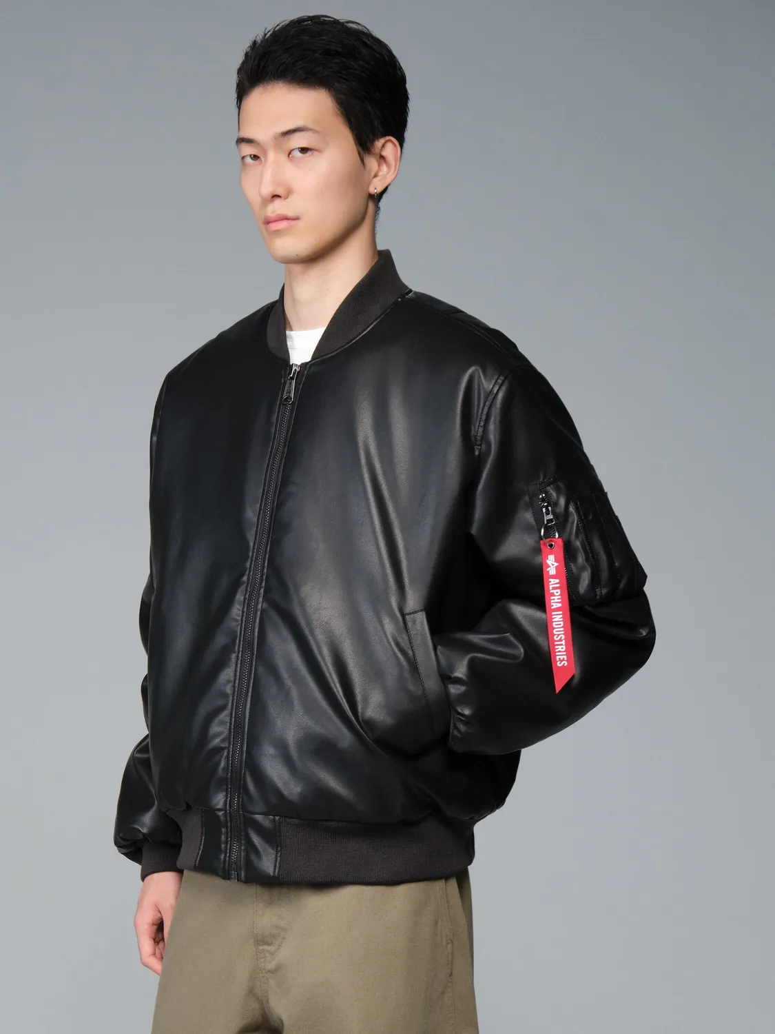 Alpha Industries MA-1 Faux Leather geacă bomber neagră