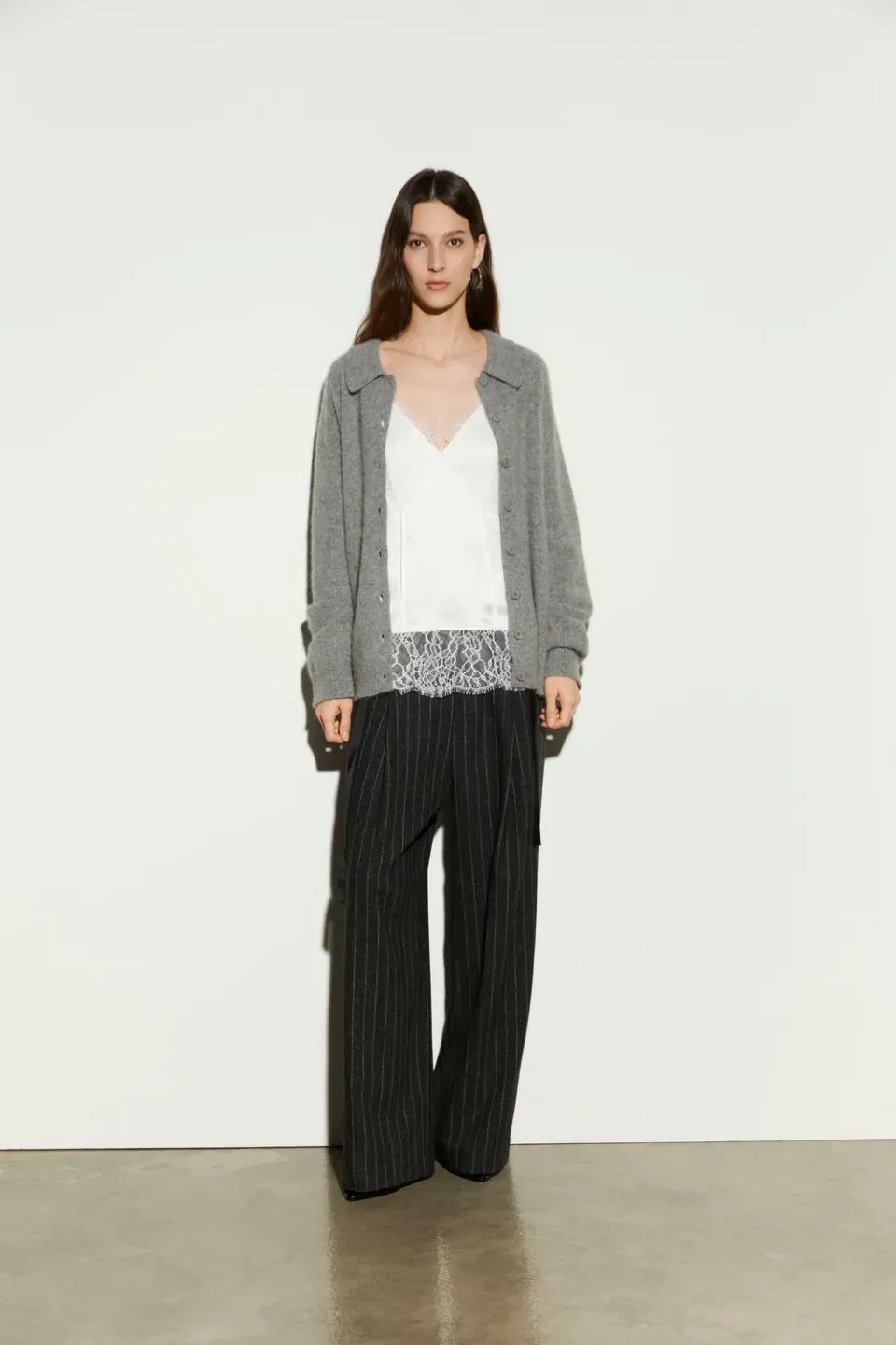 Isabelle Blanche cardigan lână Gray cu guler vulpe