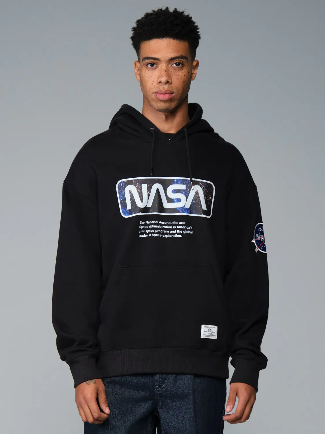 Alpha Industries NASA Galaxy Essential hanorac negru bumbac