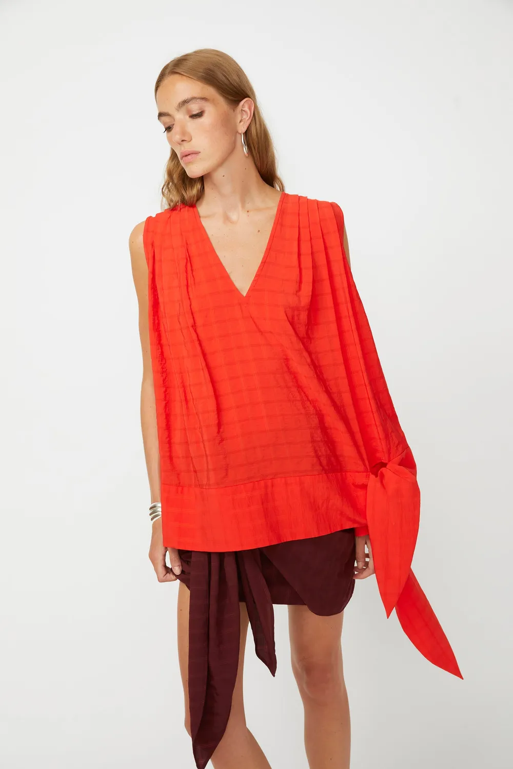 Isabelle Blanche top tangerine in carouri cu nod vascoza