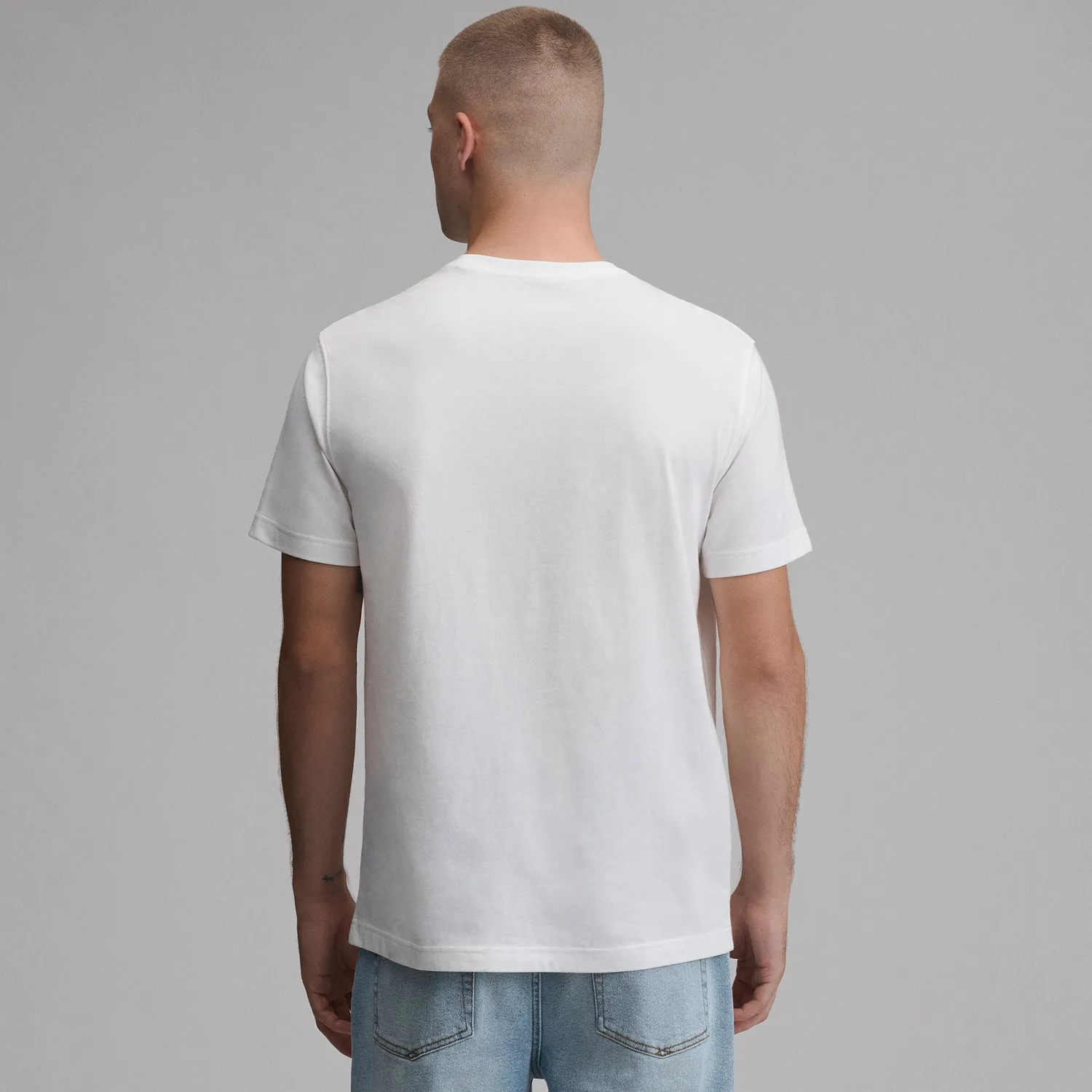 Eddie Bauer Outdoorsy Squatch tricou barbati Ivory