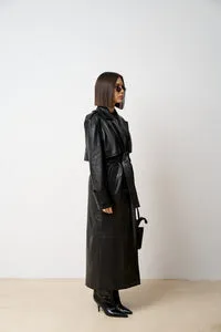 Mareus Cordon 525 palton piele damă negru mat lung